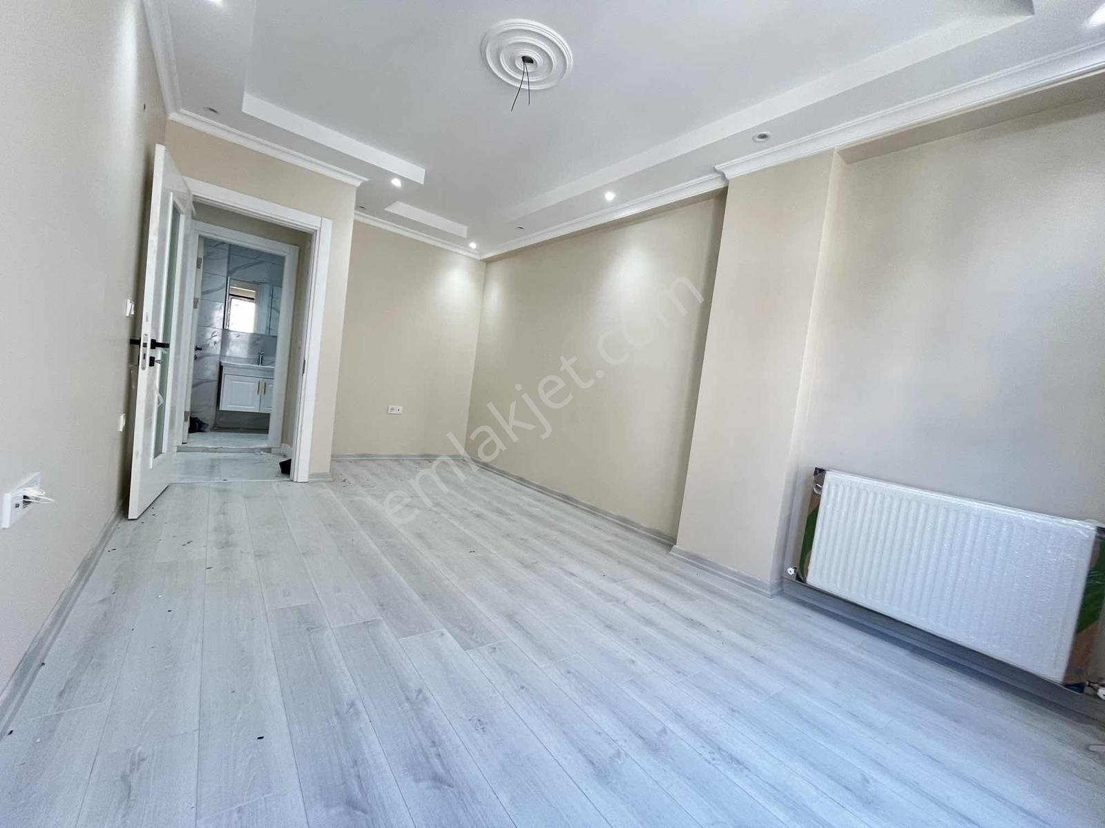 İmren Gayrimenkulden Fevzi Çakmak Mh. 2+1 80 M2 Ön Cephe Arakat - Görsel 11
