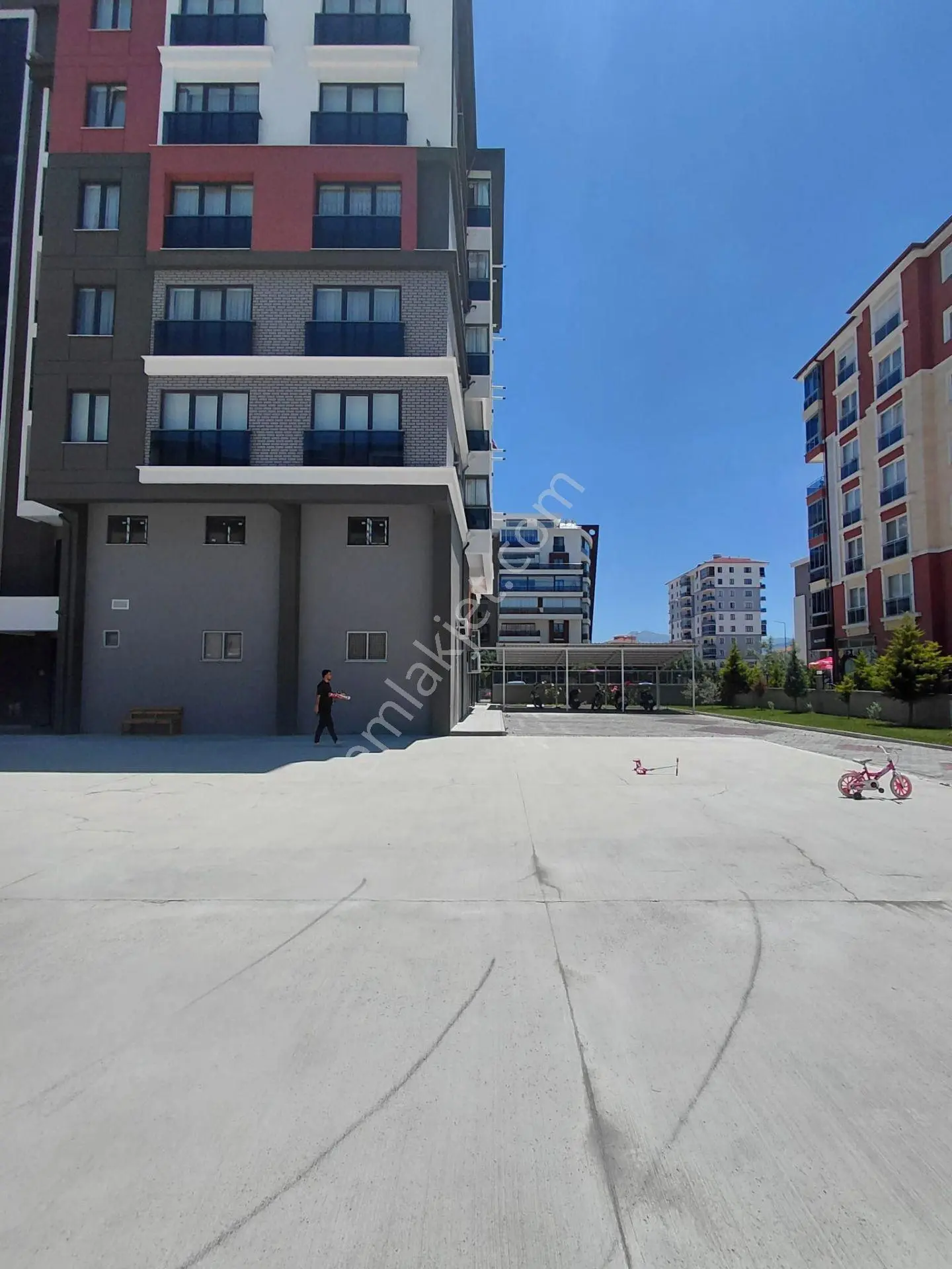 Isparta Çünür Mah. Satılık Prestijli Site De 4+1 Daire - Görsel 4