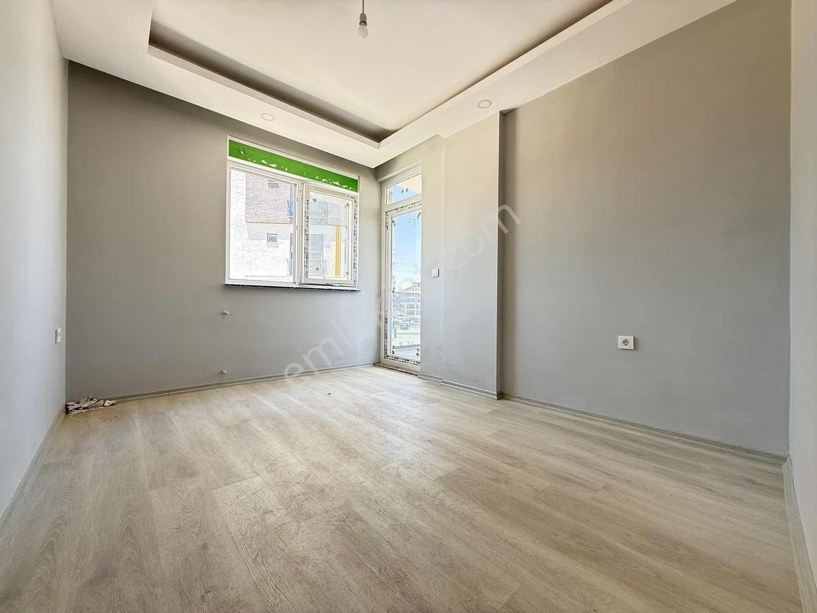 Doğalgazlı_!!_2+1_sıfır_asansörlü_ara_kat_havuzlu_çift_balkonlu_ - Görsel 7