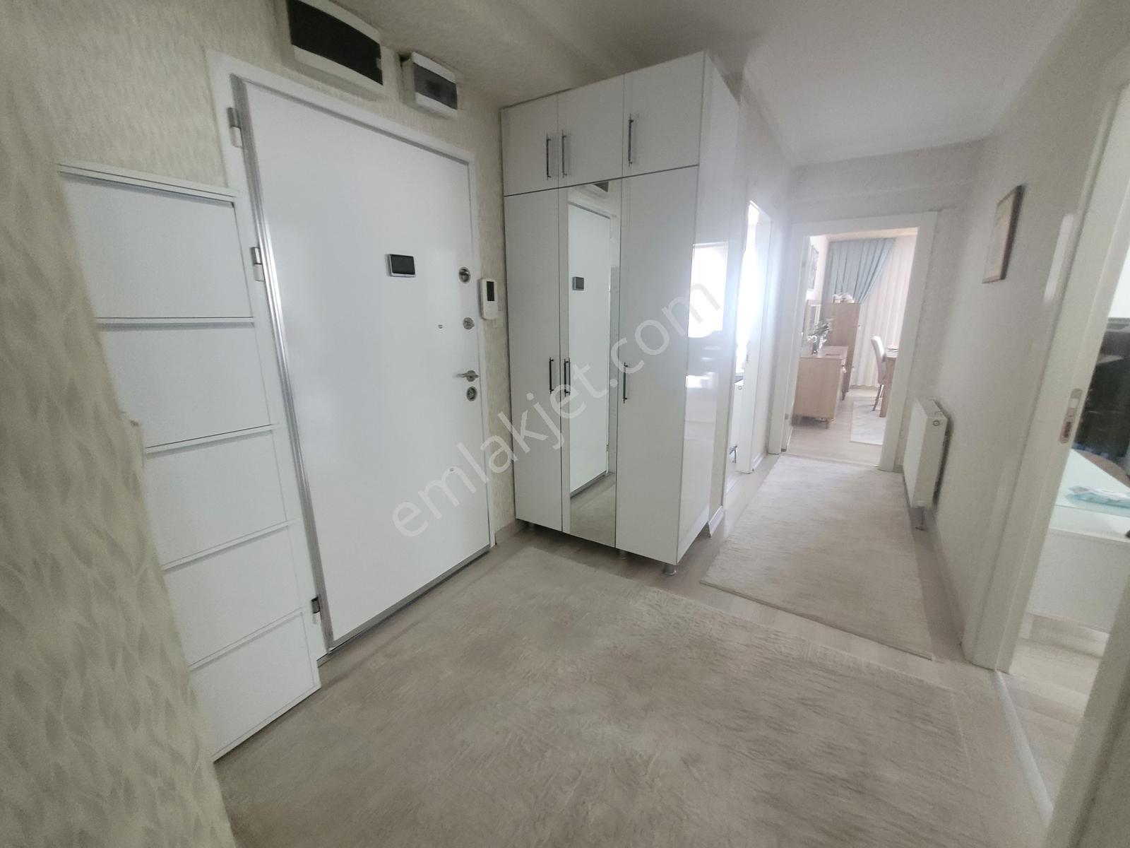 Güney Cephe Geniş Balkonlu Masrafsız, Taşınmaya Hazır 3+1 Daire - Görsel 26