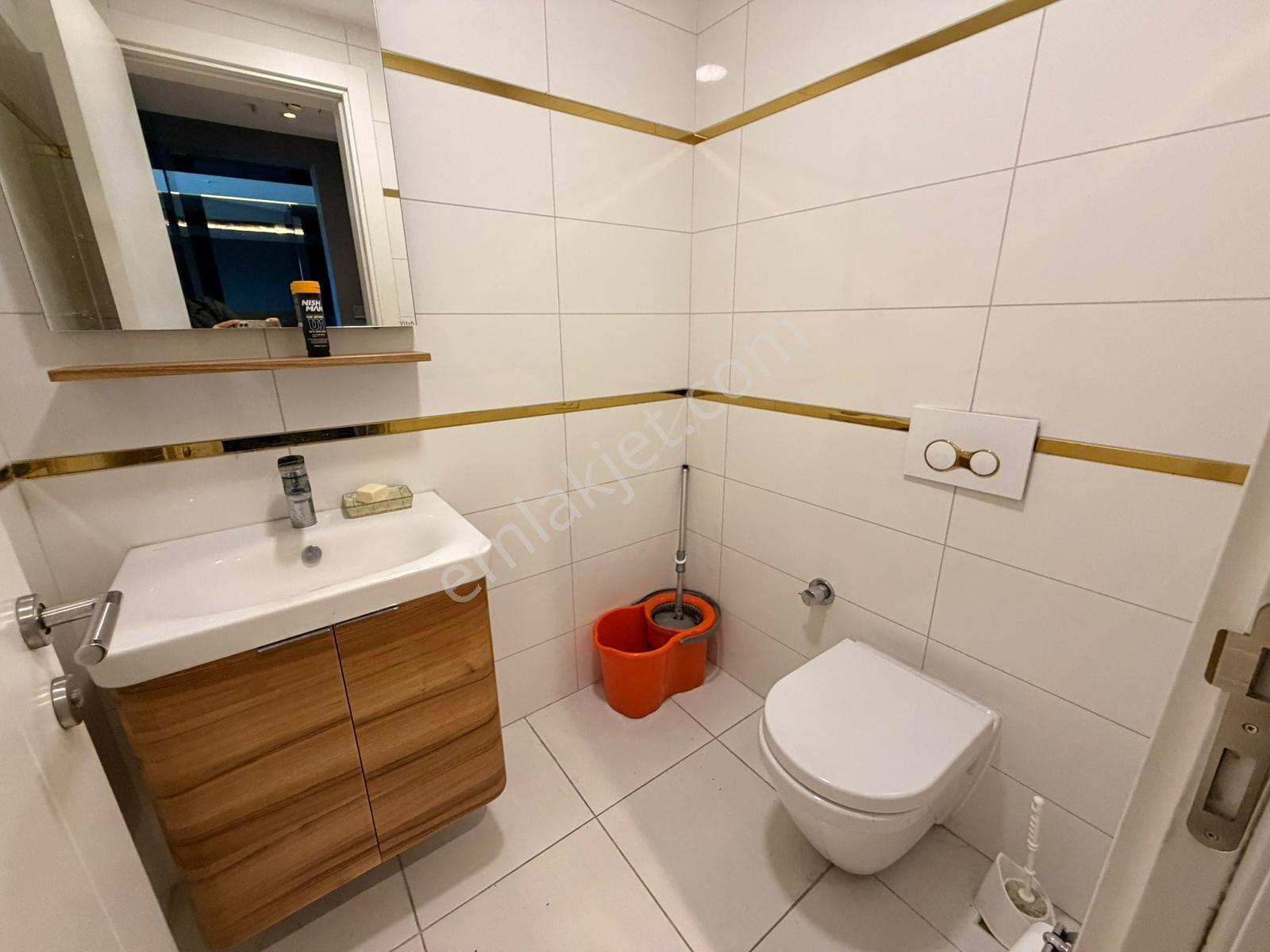 Parima Plaza'da 3 Bölümlü Eşyalı Balkonlu Modern Ofis - Görsel 19