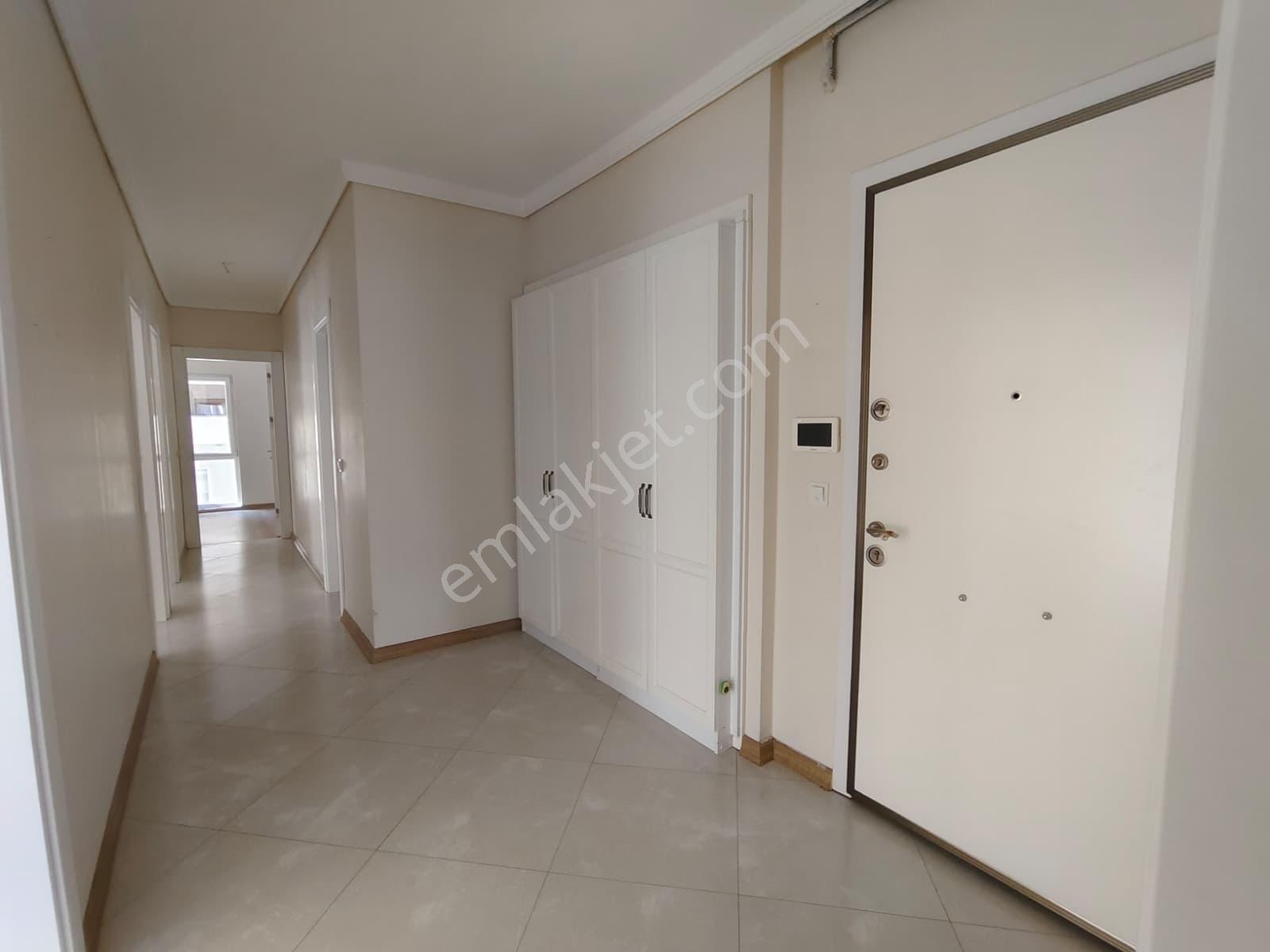 Güzelyalı Siteler Mah Kiralık 3+1 Havuzlu Yeni Daire - Görsel 23