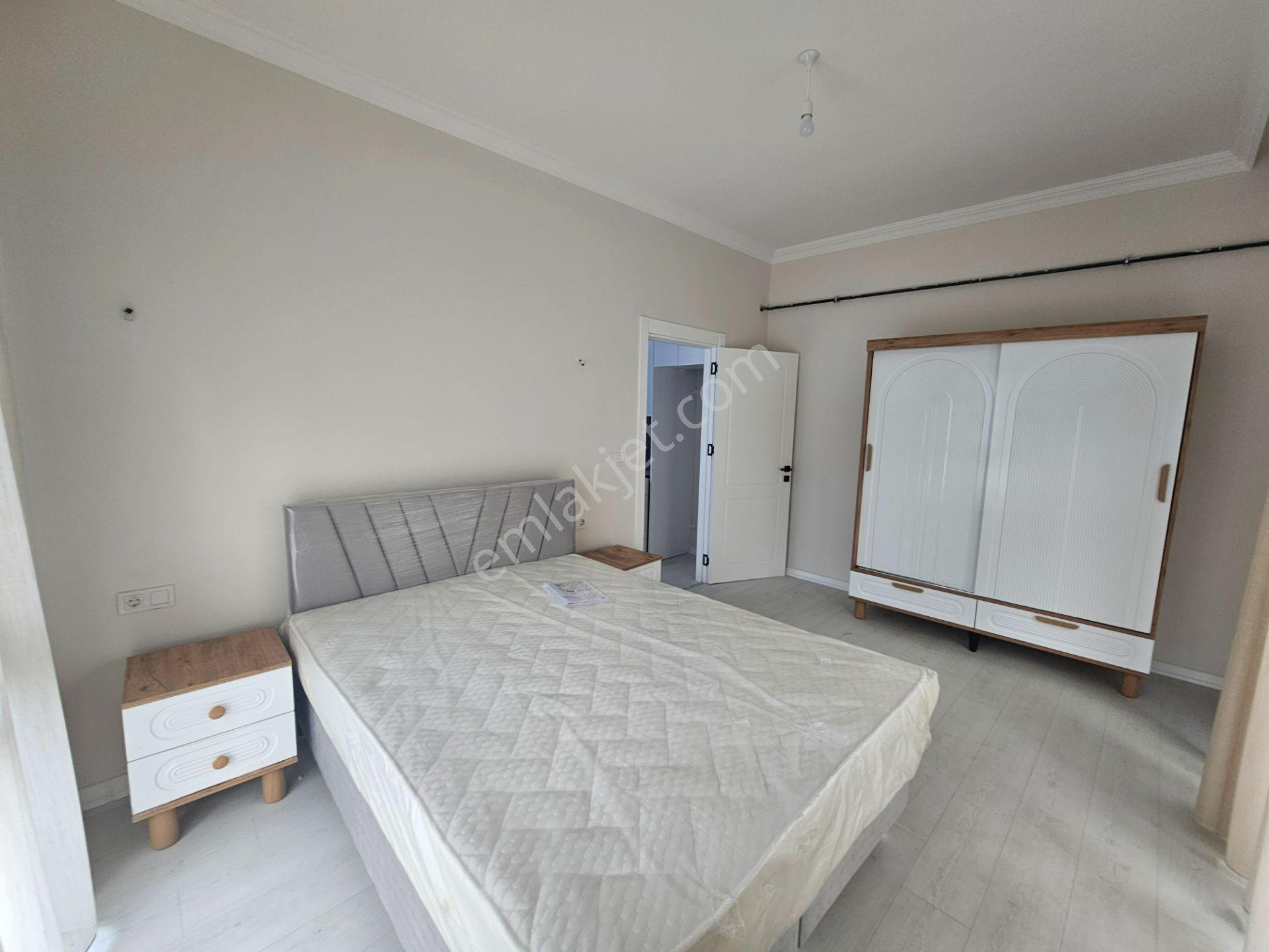 Başiskele Karşıyaka Mh'de Kiralık 1+1 Eşyalı/eşyasız Ofis/daire - Görsel 8