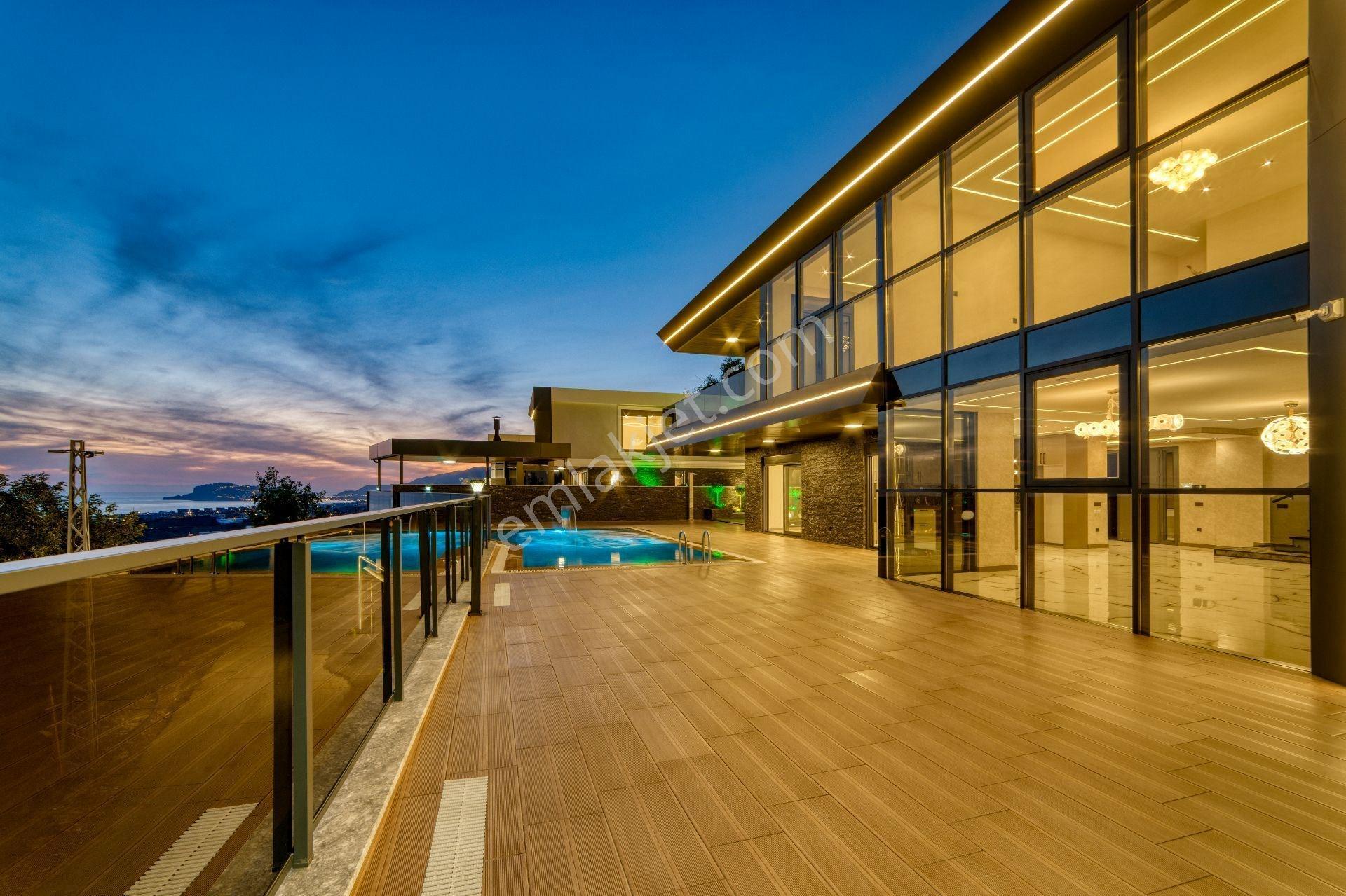 Alanya Kestel Yaylalı'da Ayrıcalıklı Konumda Full Deniz & Kale Manzaralı 4+1 Lüks Villa - Görsel 34