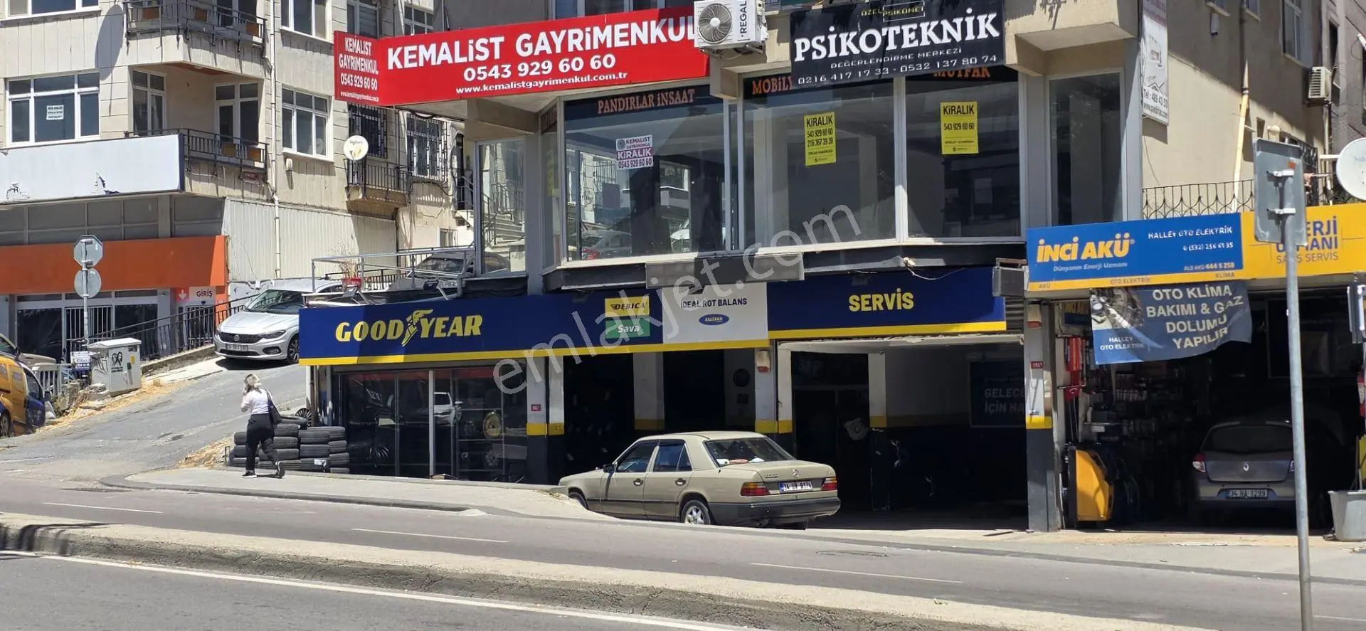 İdealtepe'de, Ana Cadde Üzerinde , Minübüs Yolunda,180 M2 Dükkan