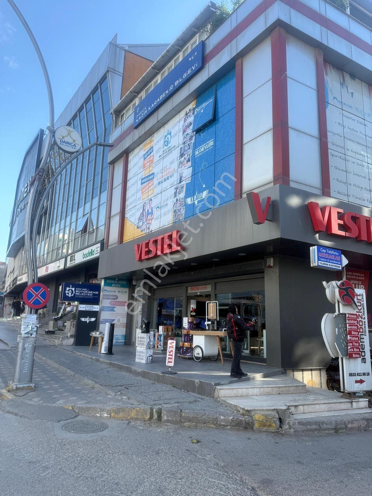 Darıca İstasyon Caddesi Köşe Başı Satıılık 4 Katlı Ticari Bina - Görsel 3