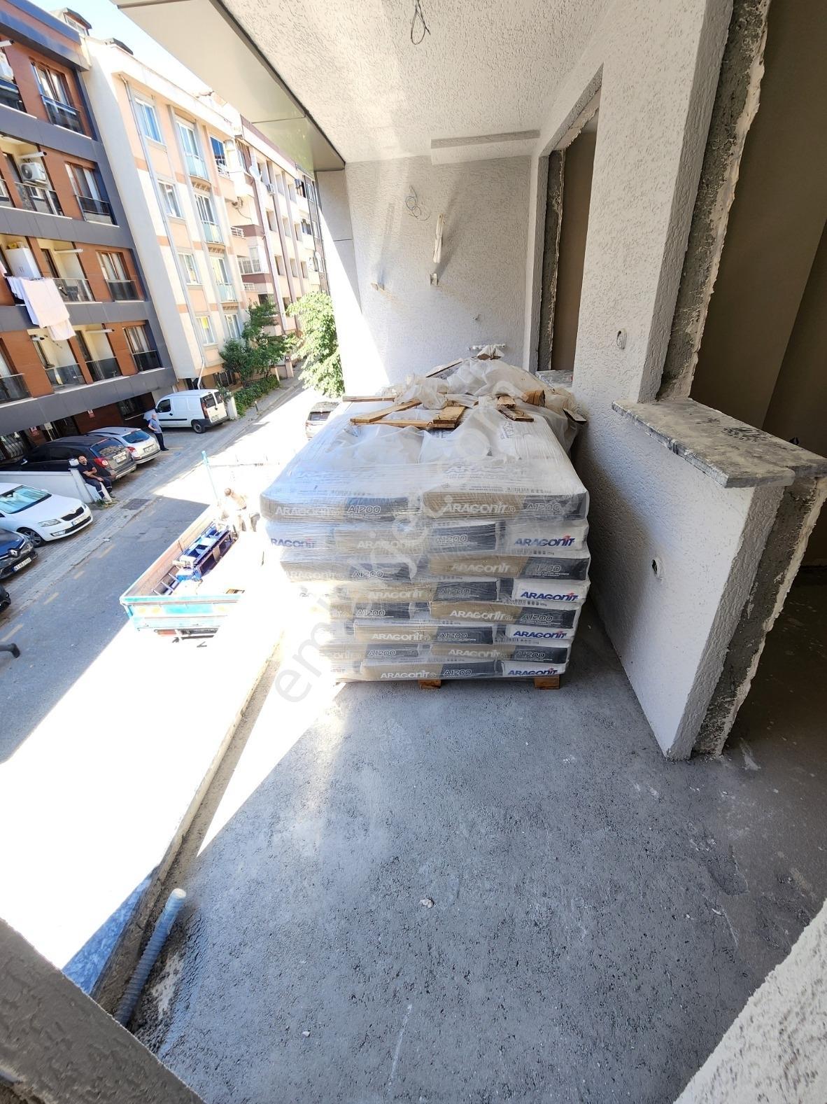Bulgurlu Merkez'de Metro 2+1 Sıfır Otopark Öncephe Tapumasrafsız - Görsel 25