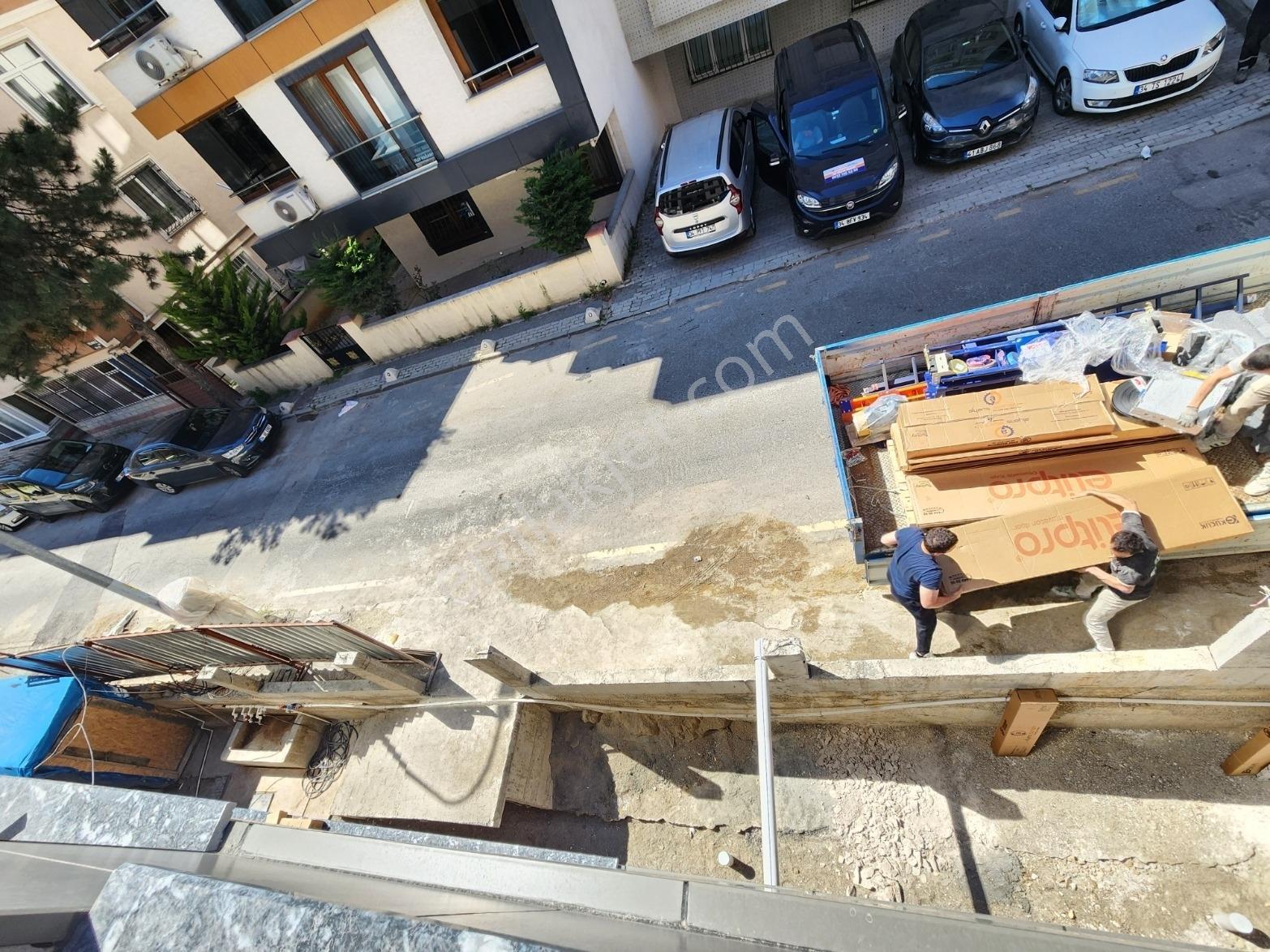 Bulgurlu Merkez'de Metro 2+1 Sıfır Otopark Öncephe Tapumasrafsız - Görsel 24