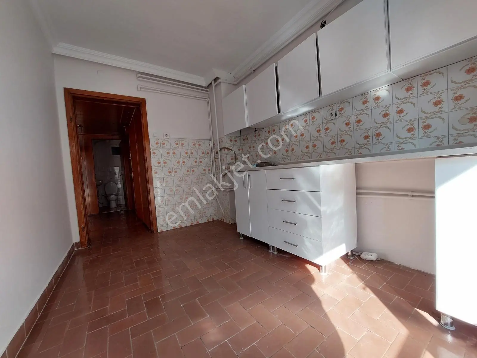 Esat Caddesi Üzerinde Kiralık 3+1 Daire - Görsel 15