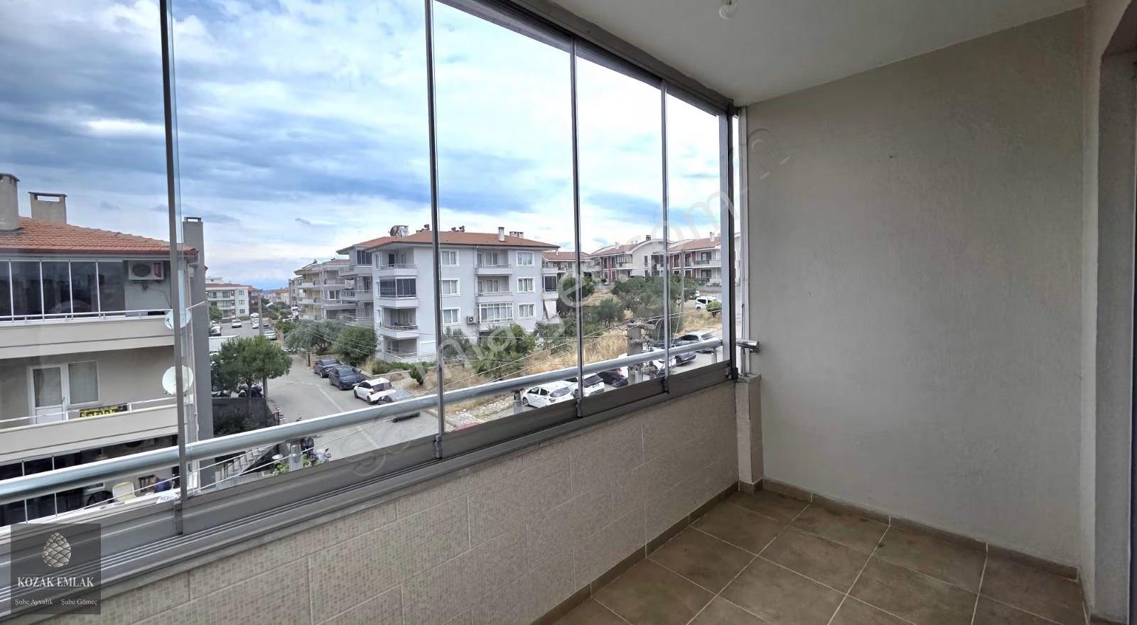 Ayvalık Ali Çetinkaya'da Merkezi Konumda Ferah 3+1 Kiralık Daire - Görsel 11