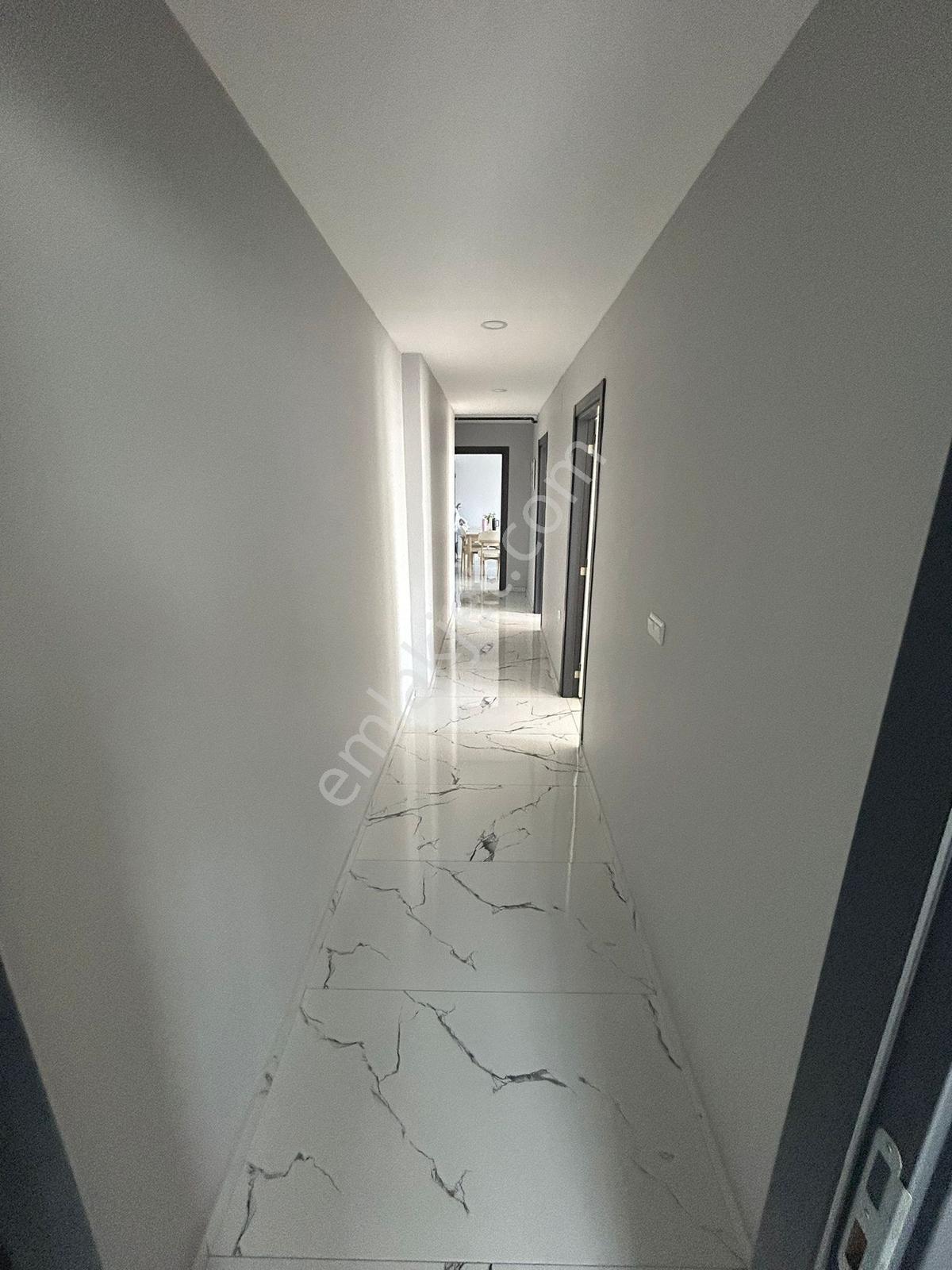 Hayalpark'ta 5yaş/site/3+1/k.mutfak/ç.banyo/kombi/ankastre/cazip - Görsel 24