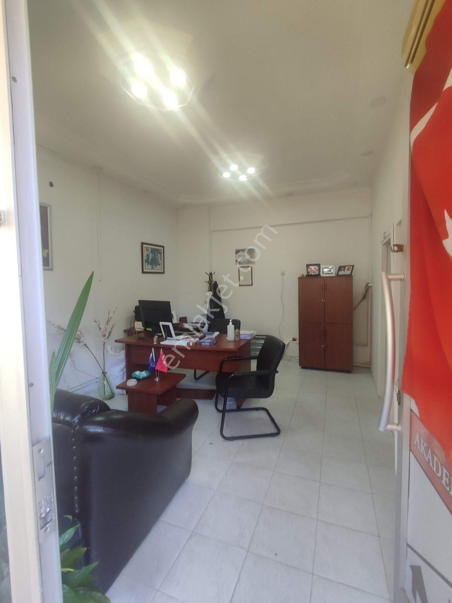 Ümraniye İstiklal De, Mithatpaşa Caddesi Üzerinde Kiralık Dükkan - Görsel 10