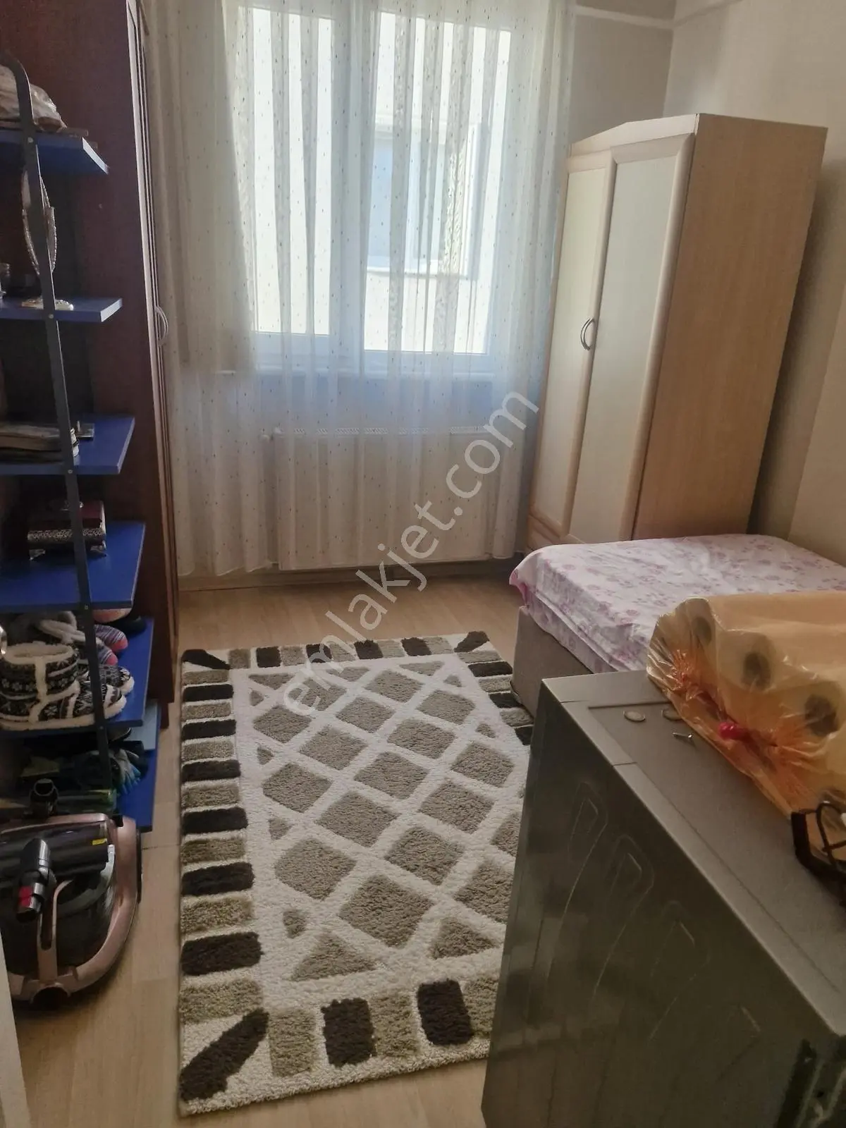 Sağlam'dan İçerenköyde Caddeye Çok Yakın Masrafsız Geniş Daire - Görsel 13