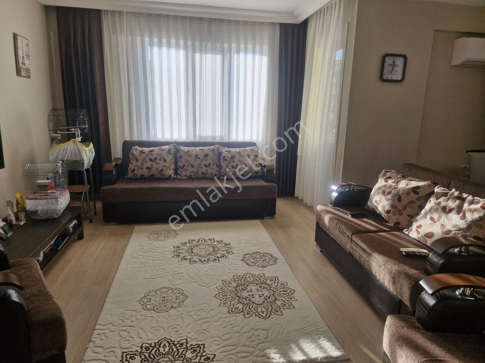 Sağlam'dan İçerenköyde Caddeye Çok Yakın Masrafsız Geniş Daire - Görsel 9