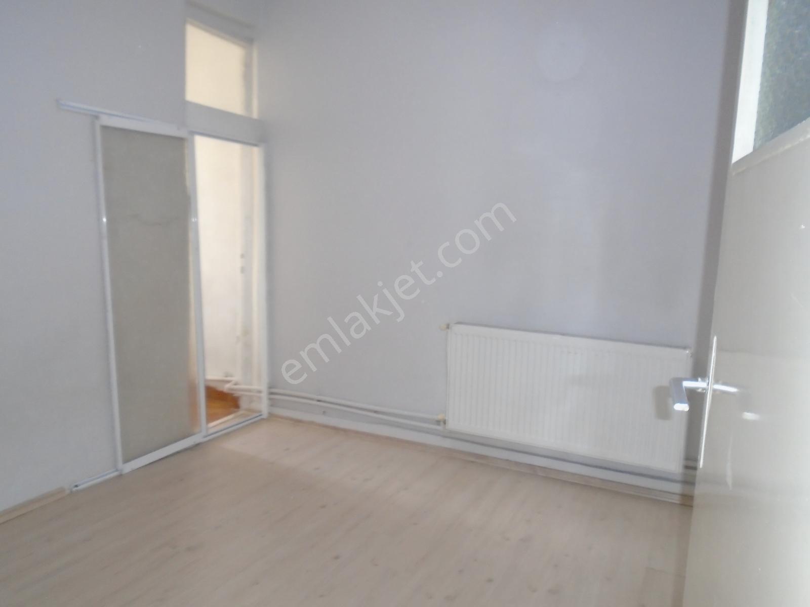 Cumhuriyet Mahallesi Aile Muhitinde 2+1 100m2 Kiralık Daire - Görsel 17