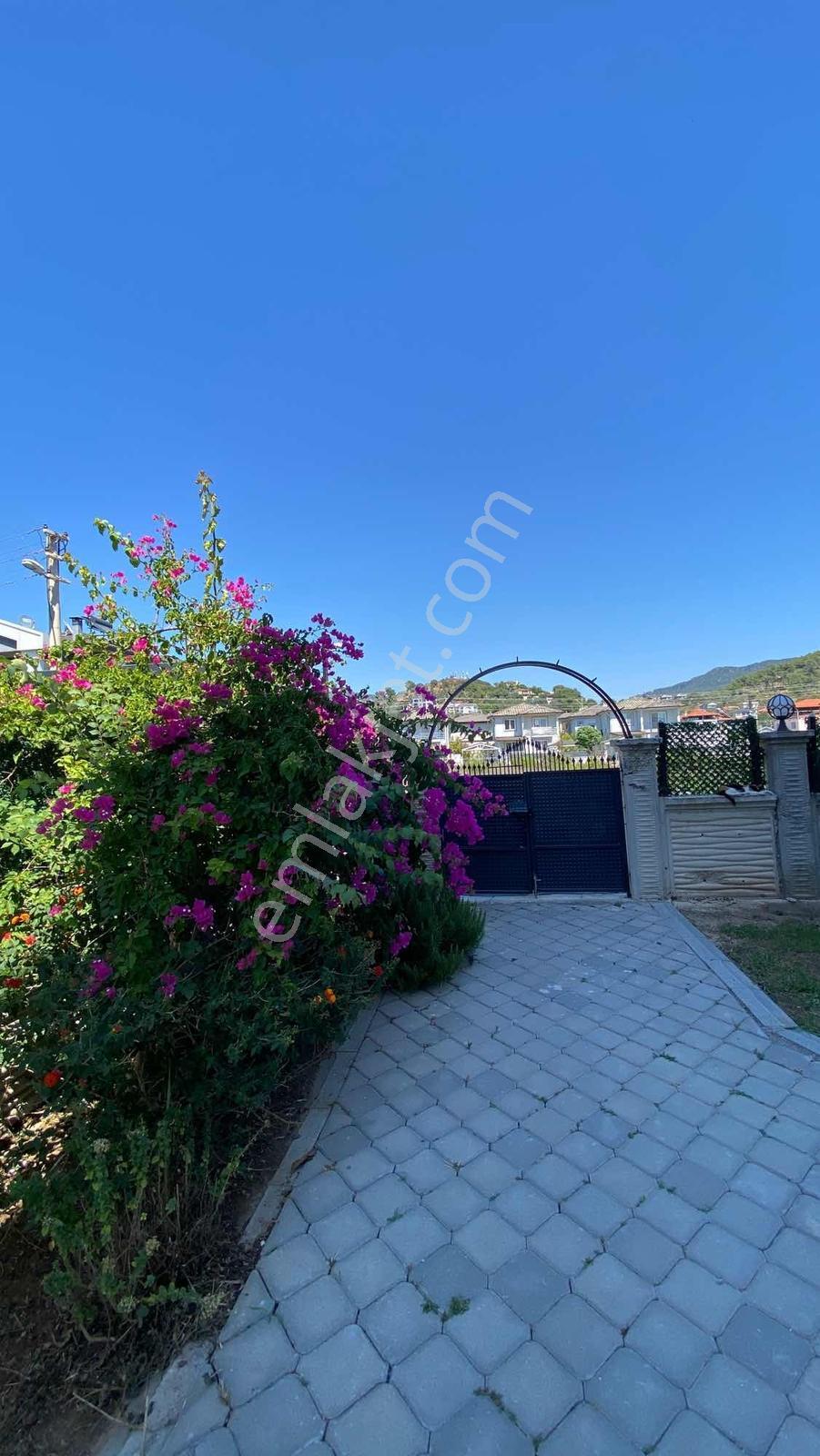 Muğla Dalaman Şerefler De Site İçerisinde Havuzlu 1+1 Daire - Görsel 2