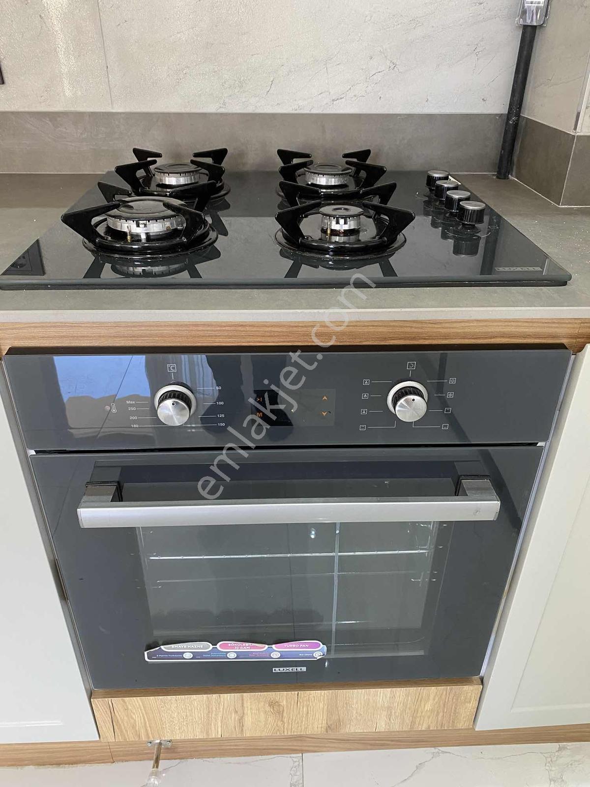 Bursa Caddesinde Balkonlu Ön Cephe 1+1 Sıfır Kiracılı Apt - Görsel 18