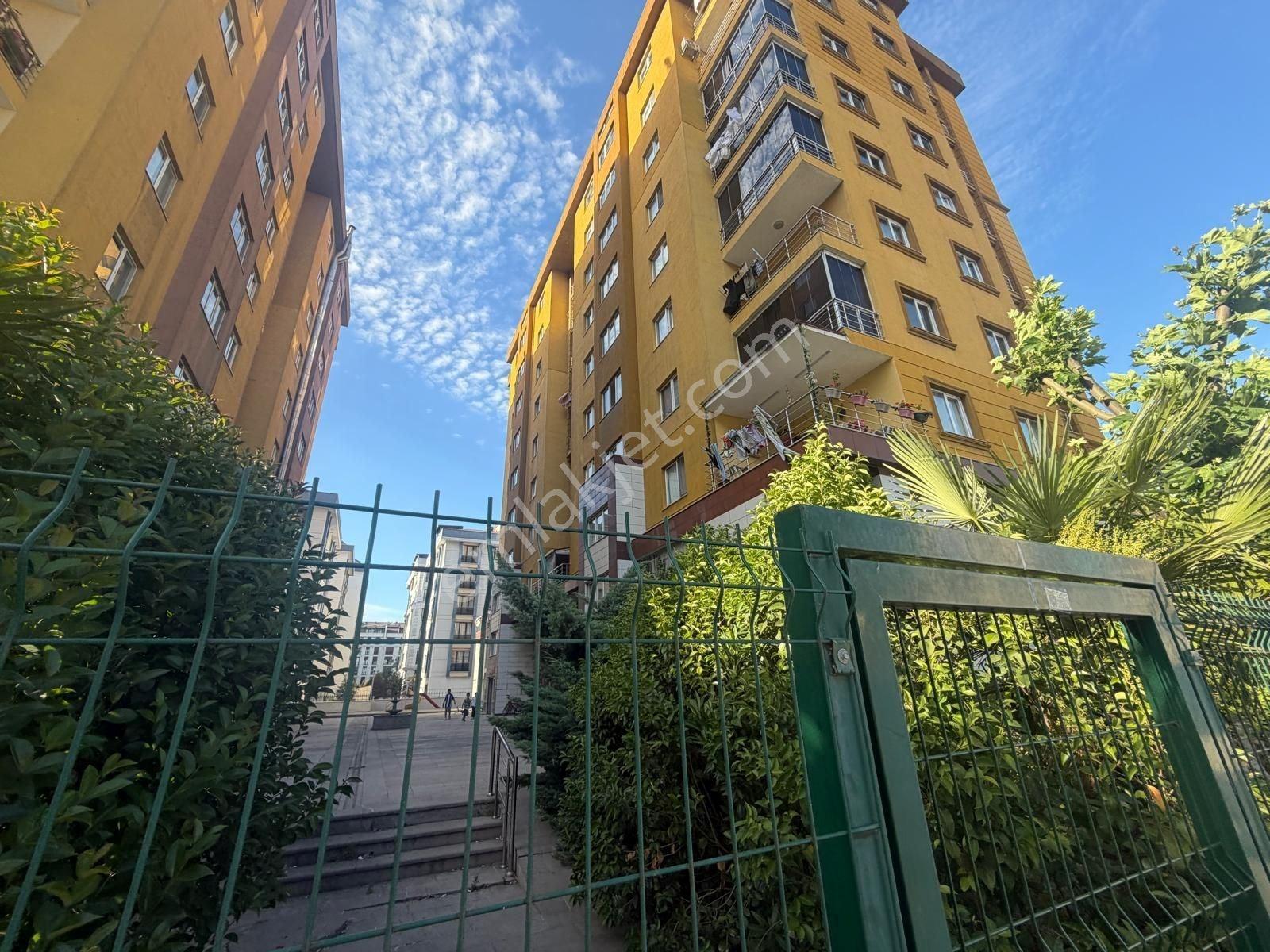 Beylikdüzü Kavaklı Da 2+1 125 M2 Satılık Daire Yeşilyurt Caddesine Çok Yakın - Görsel 6