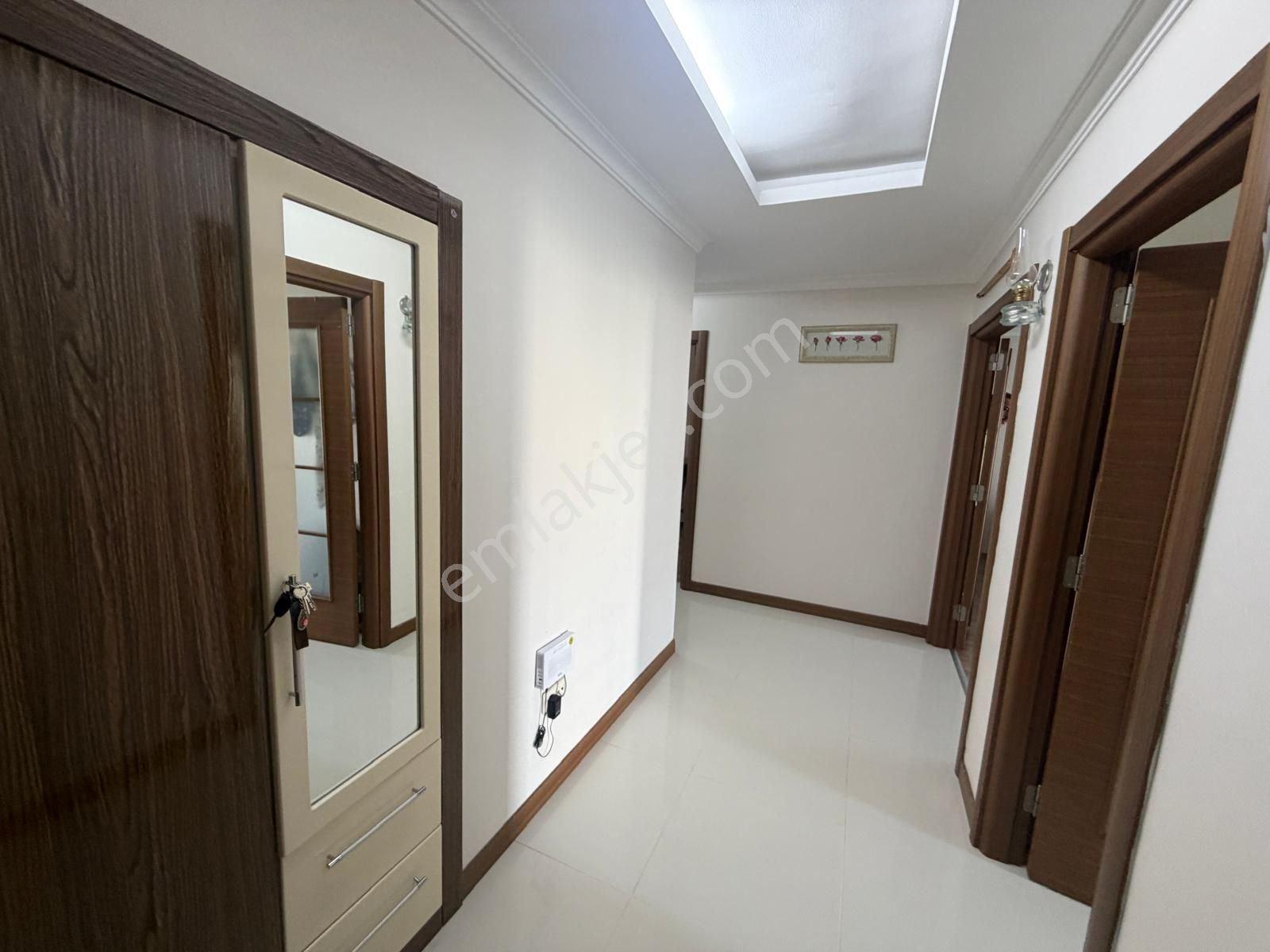 Beylikdüzü Kavaklı Da 2+1 125 M2 Satılık Daire Yeşilyurt Caddesine Çok Yakın - Görsel 10