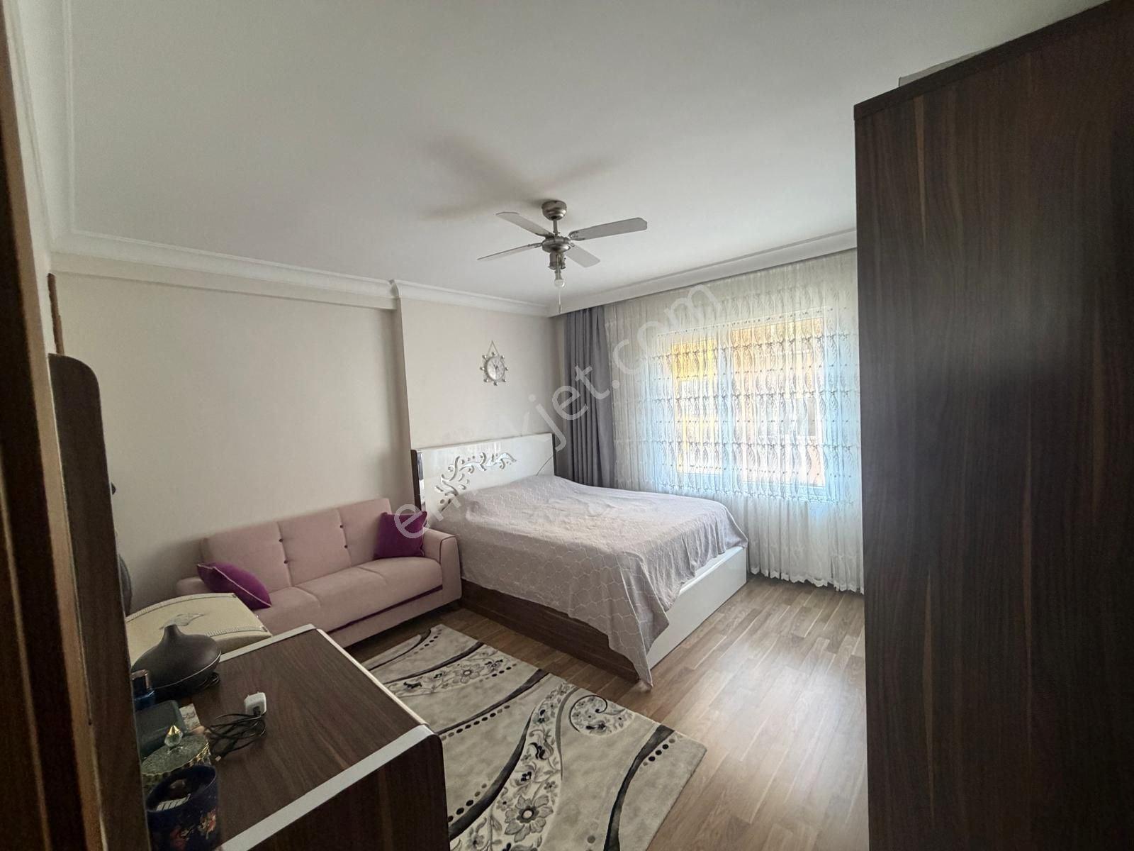 Beylikdüzü Kavaklı Da 2+1 125 M2 Satılık Daire Yeşilyurt Caddesine Çok Yakın - Görsel 22