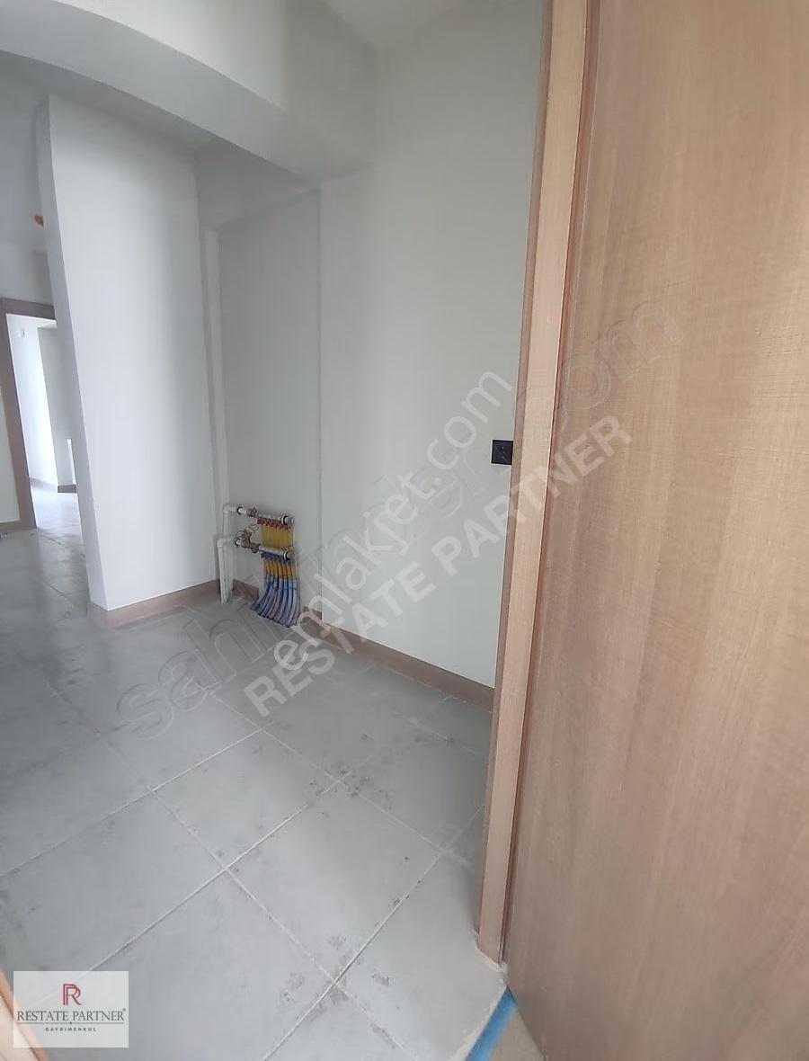Ataşehir, Yenişehir, İmar İskan,metro Yakın, Kiralık 3+1 - Görsel 17