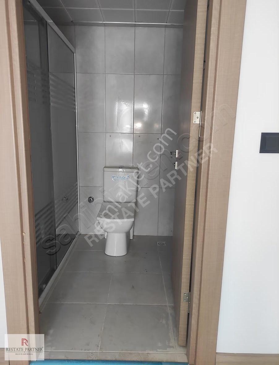 Ataşehir, Yenişehir, İmar İskan,metro Yakın, Kiralık 3+1 - Görsel 11