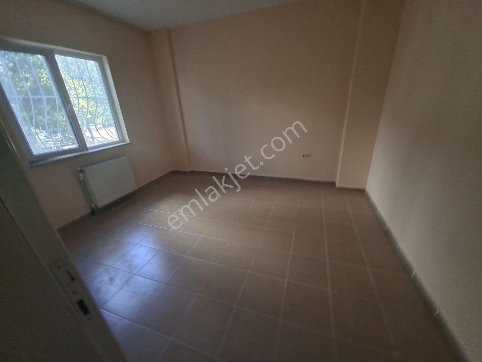 Kiralık Gazi Mah Yüksek Tokilerde 2+1 Asansörlü Doğalgazlı 90 M2 - Görsel 15