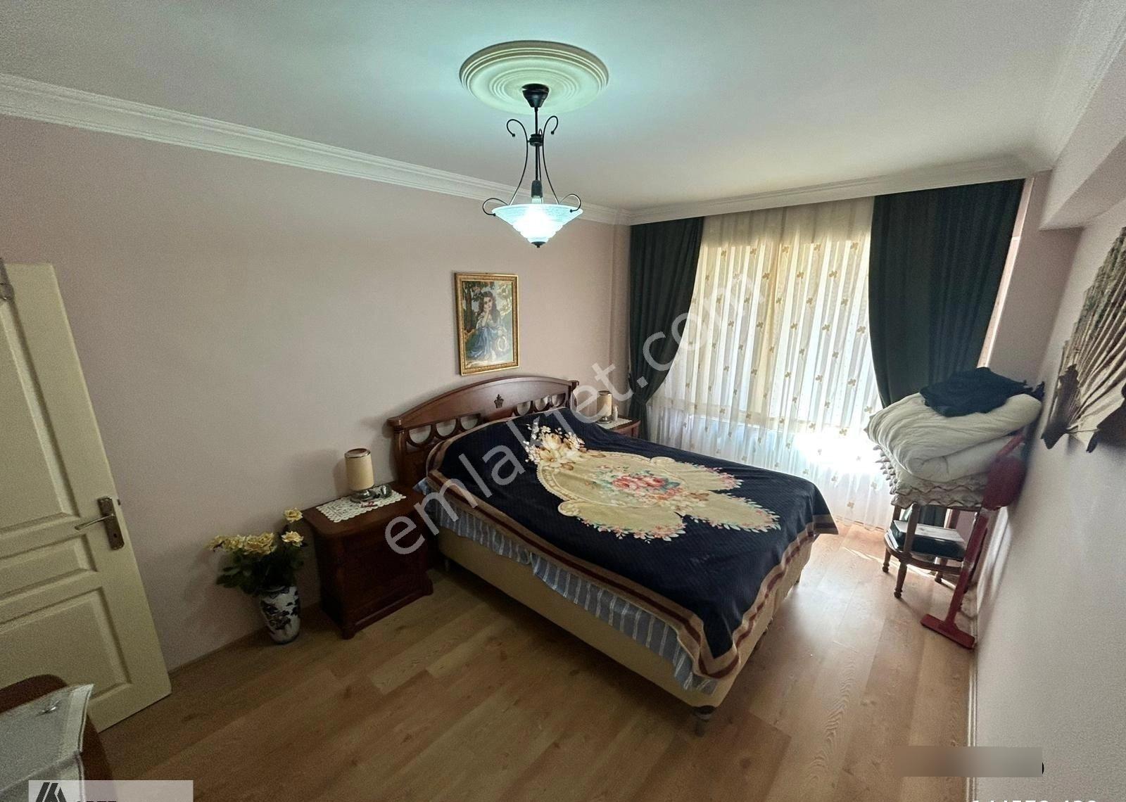 Paşakent Mah. 3+1 Ara Kat 150 M2 Otoparklı Eşyalı Kiralık Daire - Görsel 25