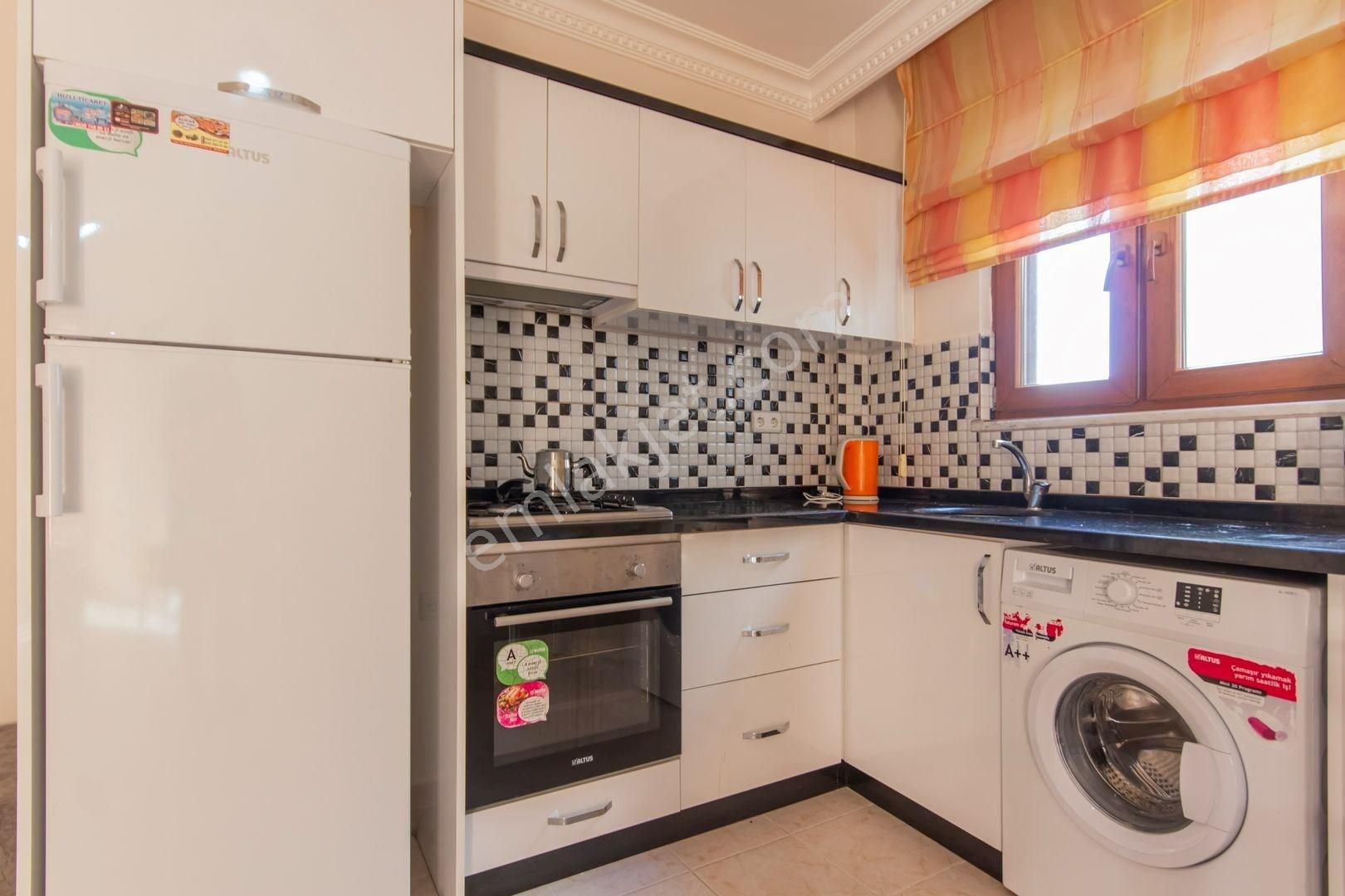 Alanya Mahmutlar'da Denize 280 Metre Full Eşyalı 1+1 Satılık Daire - Görsel 8