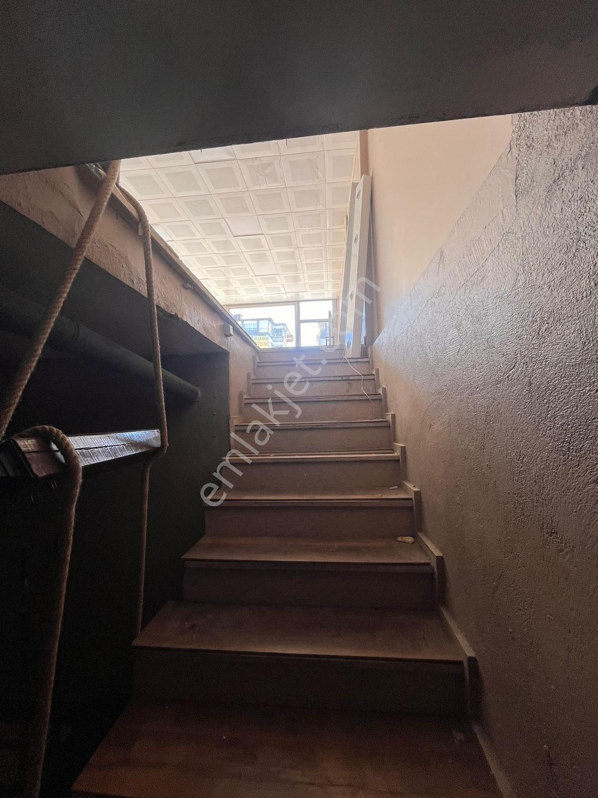 Göktürk Gayrimenkulden 100m2 Kiralık Dükkan!! - Görsel 7