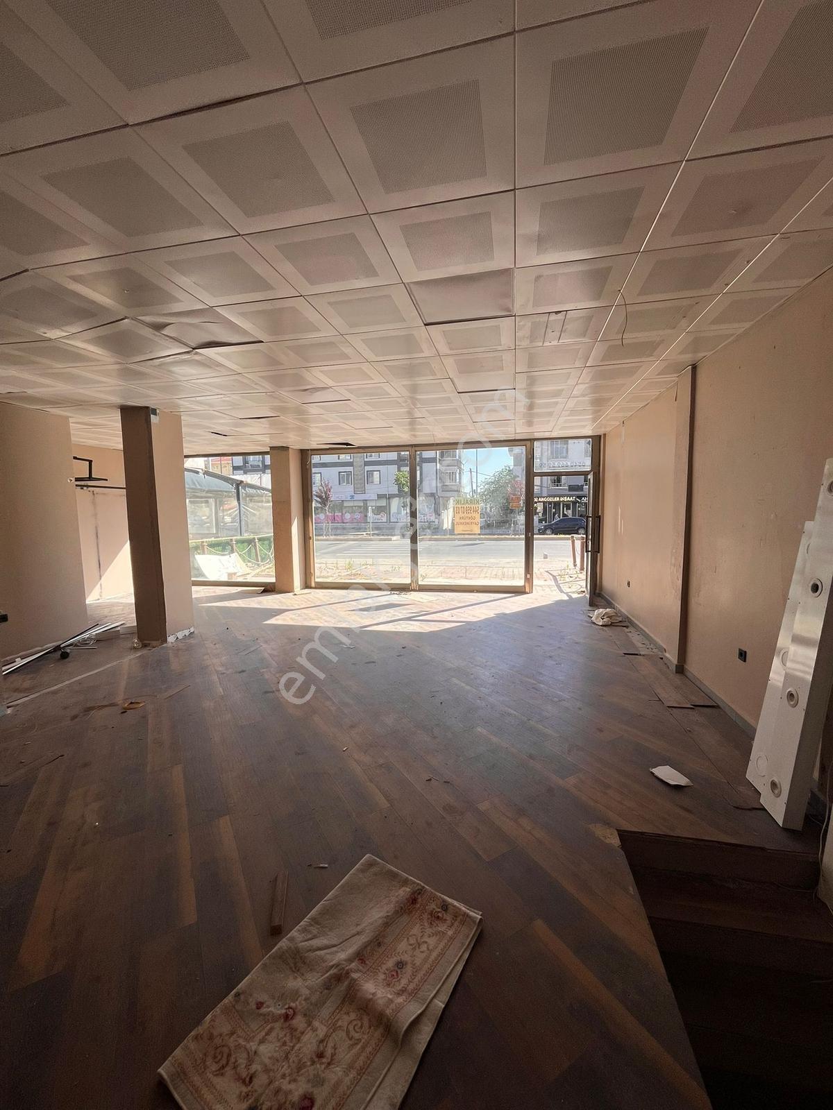 Göktürk Gayrimenkulden 100m2 Kiralık Dükkan!! - Görsel 10