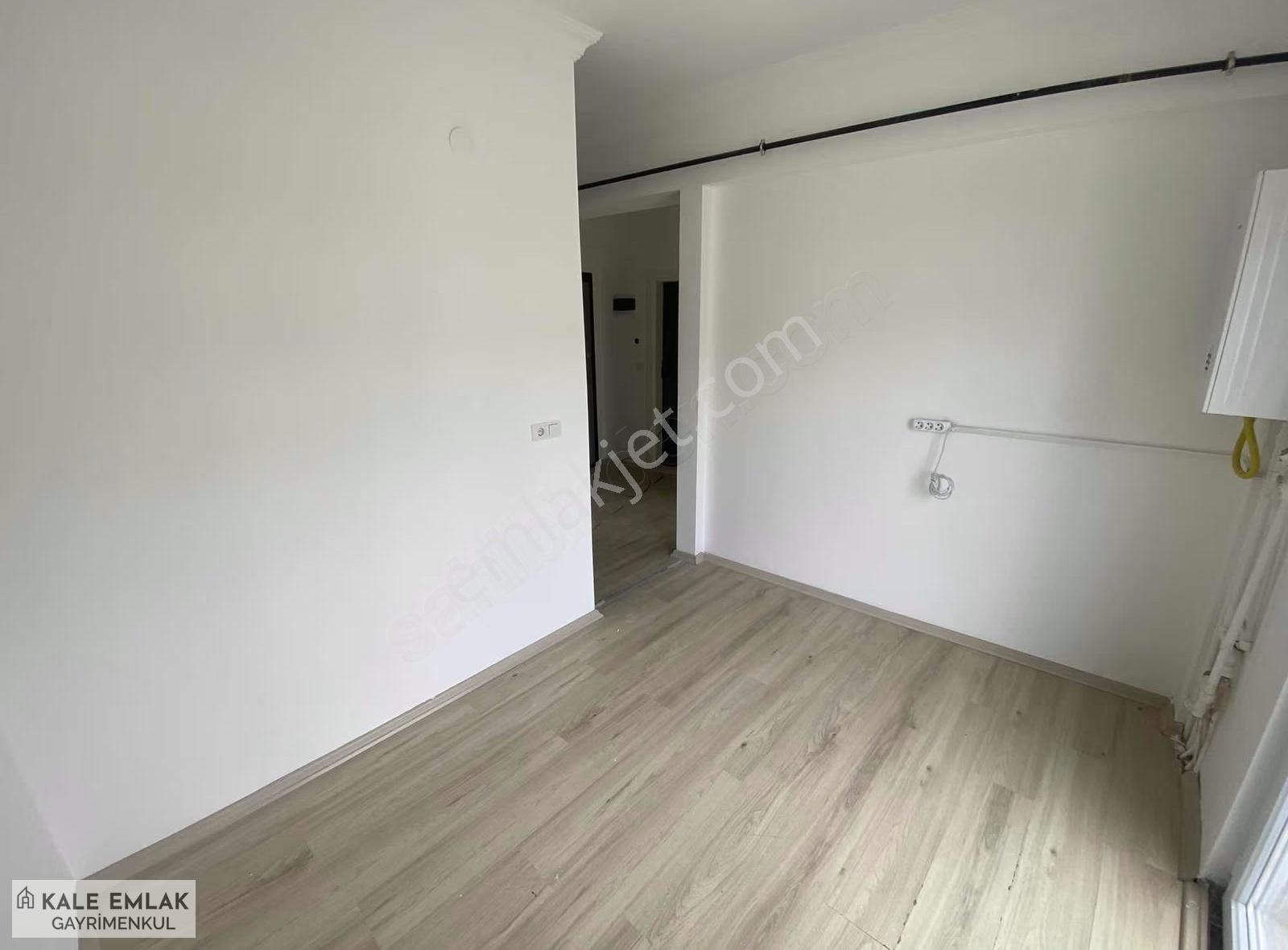 Kale Emlak'tan Şeyhcui'de 1+1 Kiralık Daire - Görsel 2