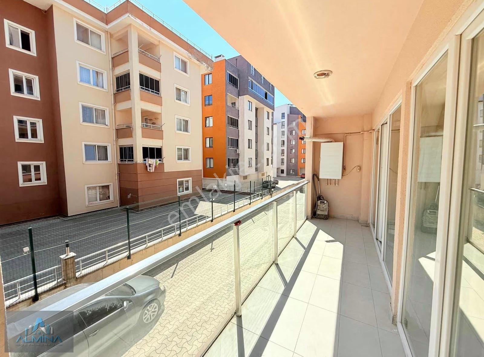 Almina'dan 1+1 Lüks Tasarımlı Geniş M2 Kiralık Daire - Görsel 8