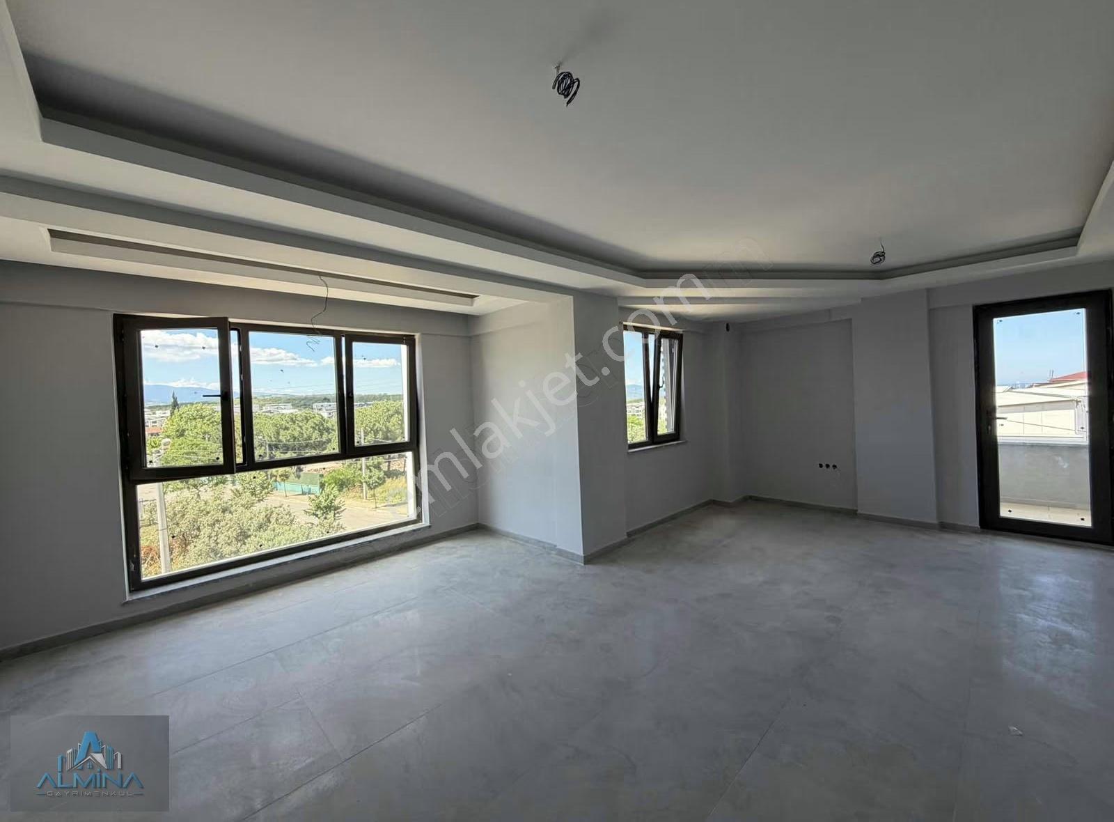 Almina'dan Umurbeyde Manzaralı Satılık Daire - Görsel 12