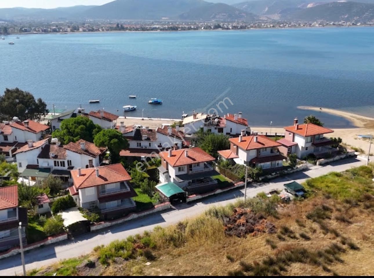 Urla Torasan'da Denize 50 M. Mesafede, Tam Müstakil Villa - Görsel 7
