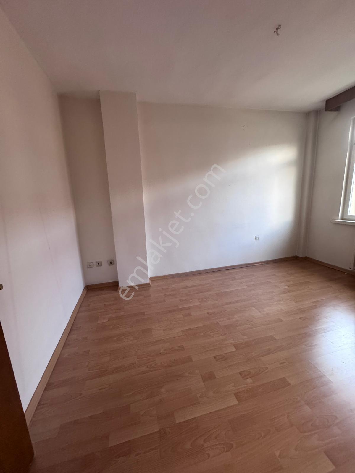 Turyap'tan Çiğdem 'de Odtü Çamlık Sitesinde Kiralık Villa - Görsel 14