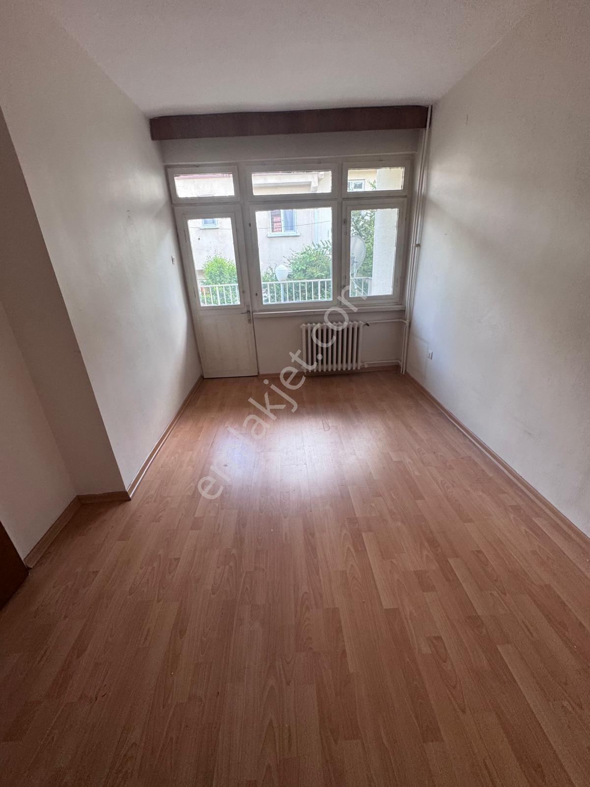 Turyap'tan Çiğdem 'de Odtü Çamlık Sitesinde Kiralık Villa - Görsel 17