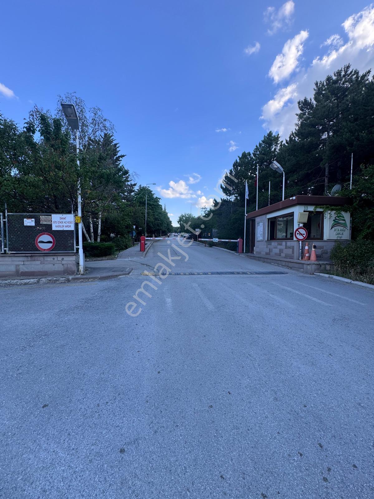 Turyap'tan Çiğdem 'de Odtü Çamlık Sitesinde Kiralık Villa - Görsel 18