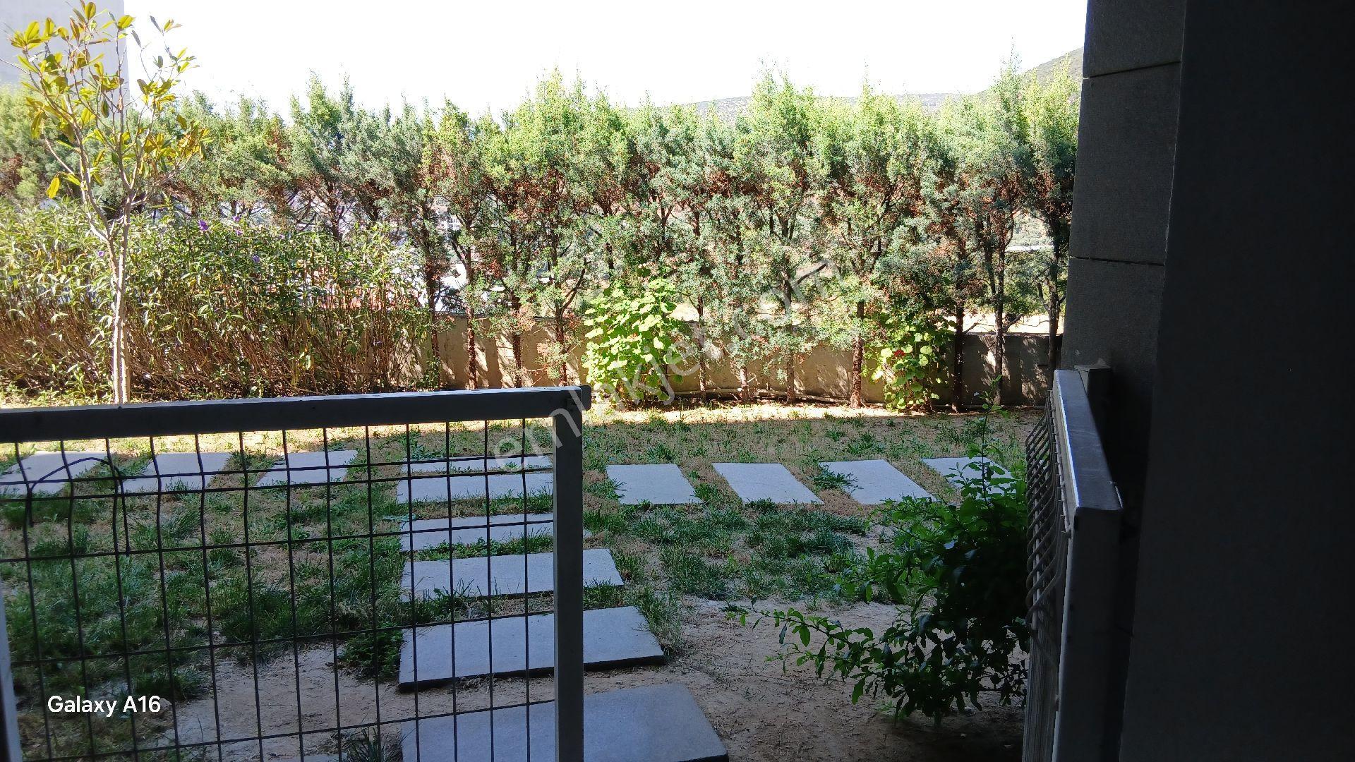 1+1 Eşyalı Kiralık Daire Kuşadası - Görsel 12
