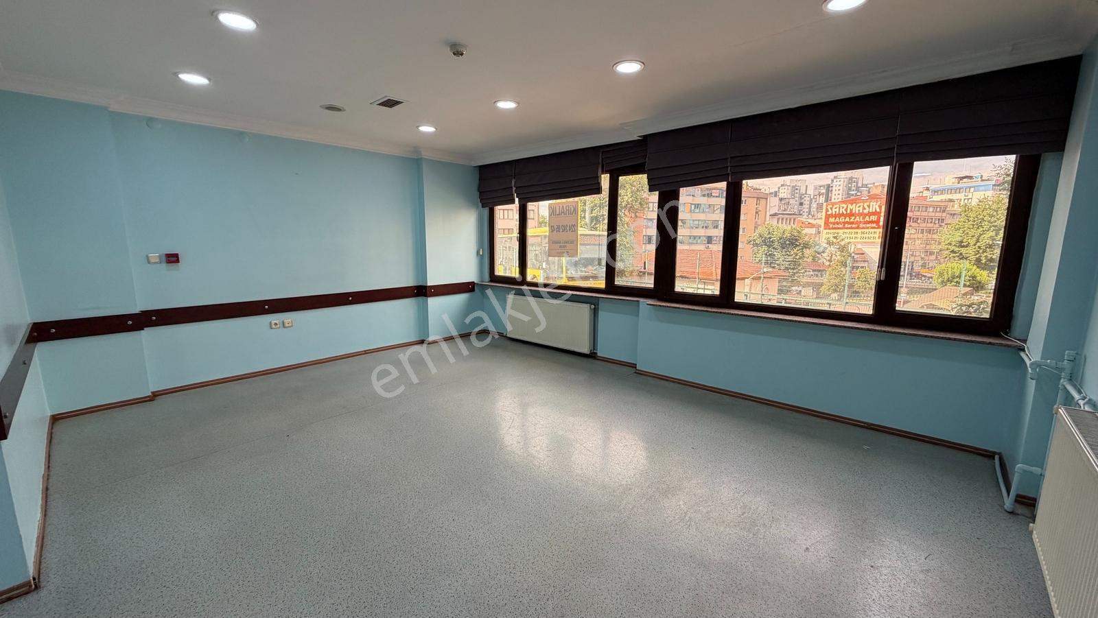 Bursa Osmangazi Altıparmak Caddesi Kiralık Dükkan + Ofis Katları - Görsel 34