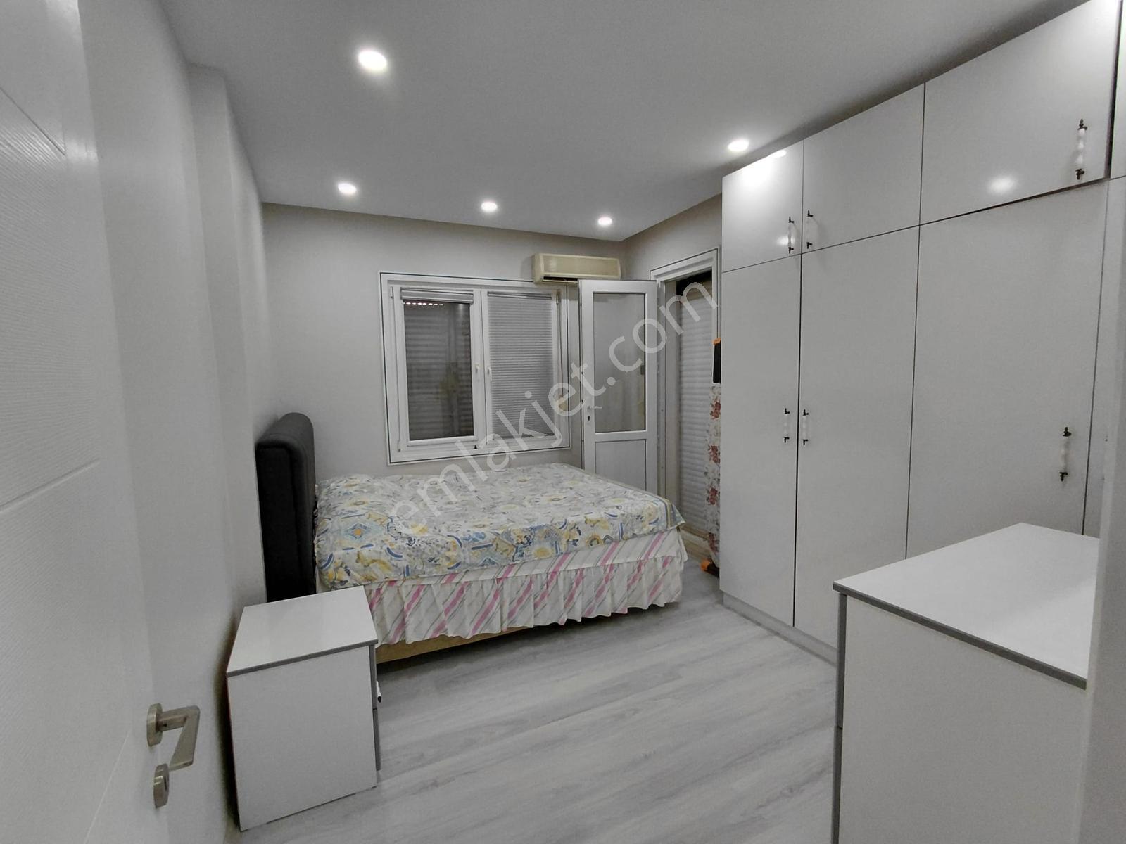 Ayvalık Sarımsaklı Plajına Yürüme Mesafesinde 5+1 Dubleks Villa - Görsel 2