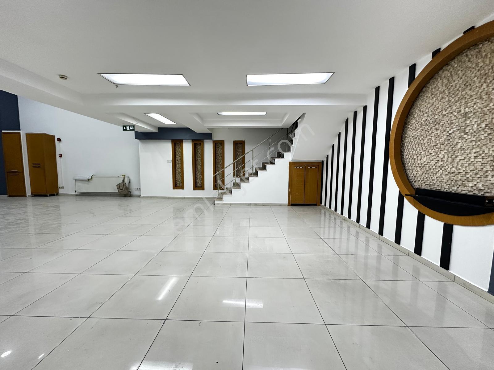 İstoç Oto Ticaret Merkez Kiralık Cadde Dükkan 240m2 Nefise Kasap - Görsel 3