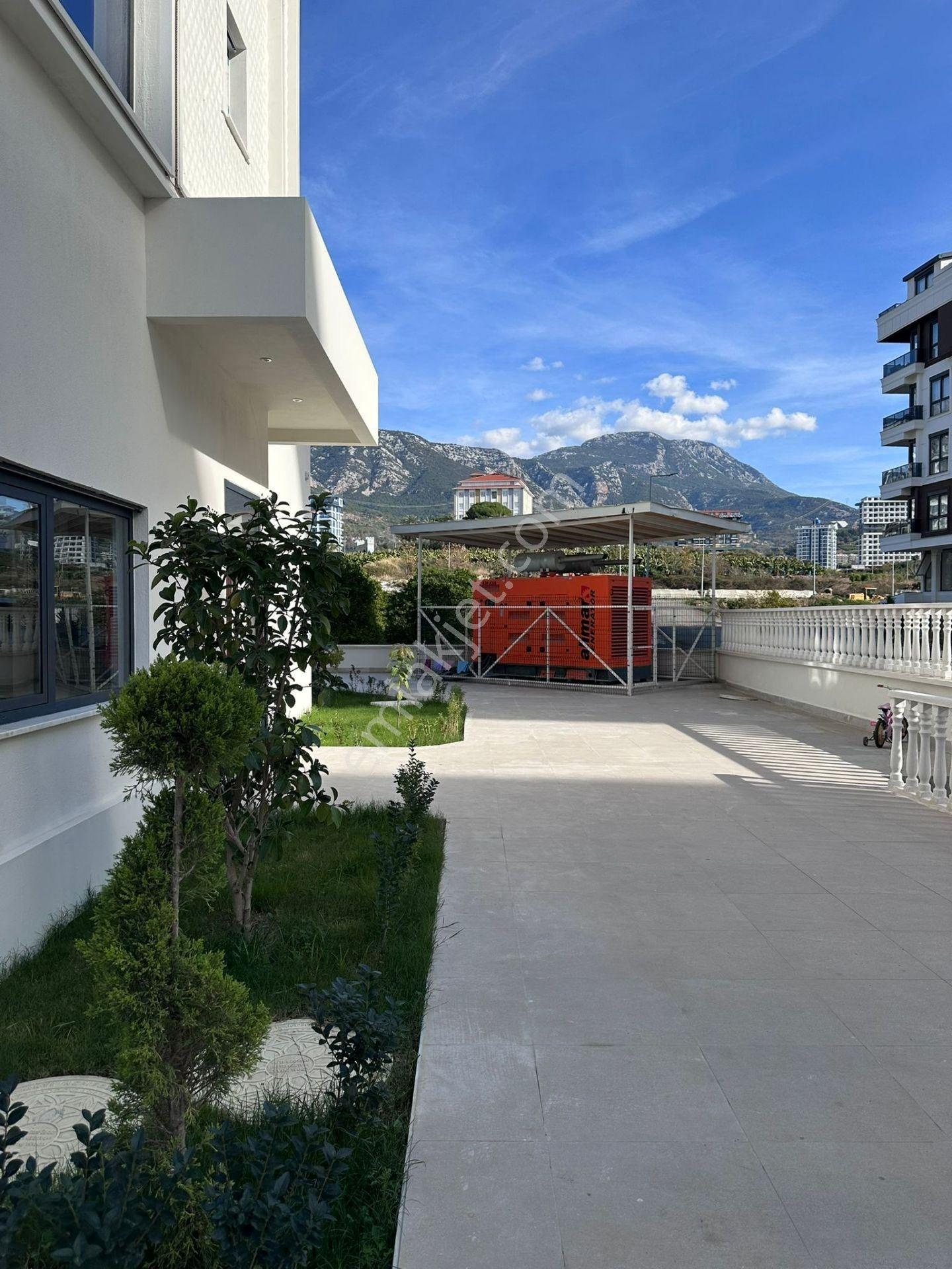 Alanya Mahmutlar'da Otel Konseptli Sitede Full Eşyalı 2+1 Satılık Daire - Görsel 19