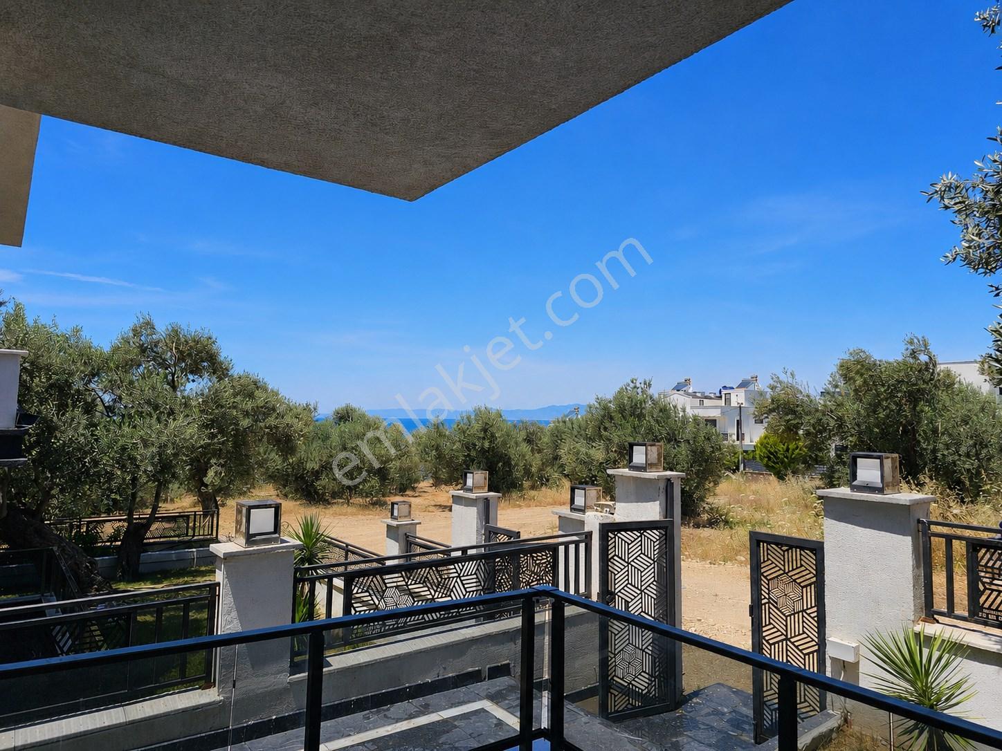 Pelitköy'de Denize 1dk - Panoramik Deniz Manzaralı Villalar - Görsel 16