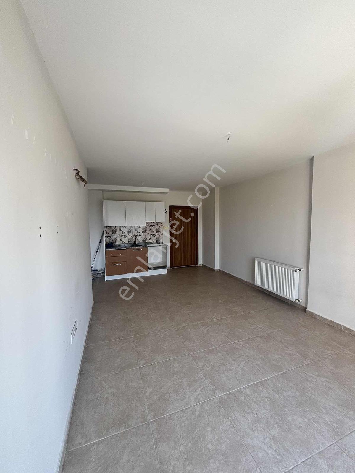 Osmangazi'de~havuzlu~site~içerisinde~geniş~oturumlu~1+1~balkonlu - Görsel 19