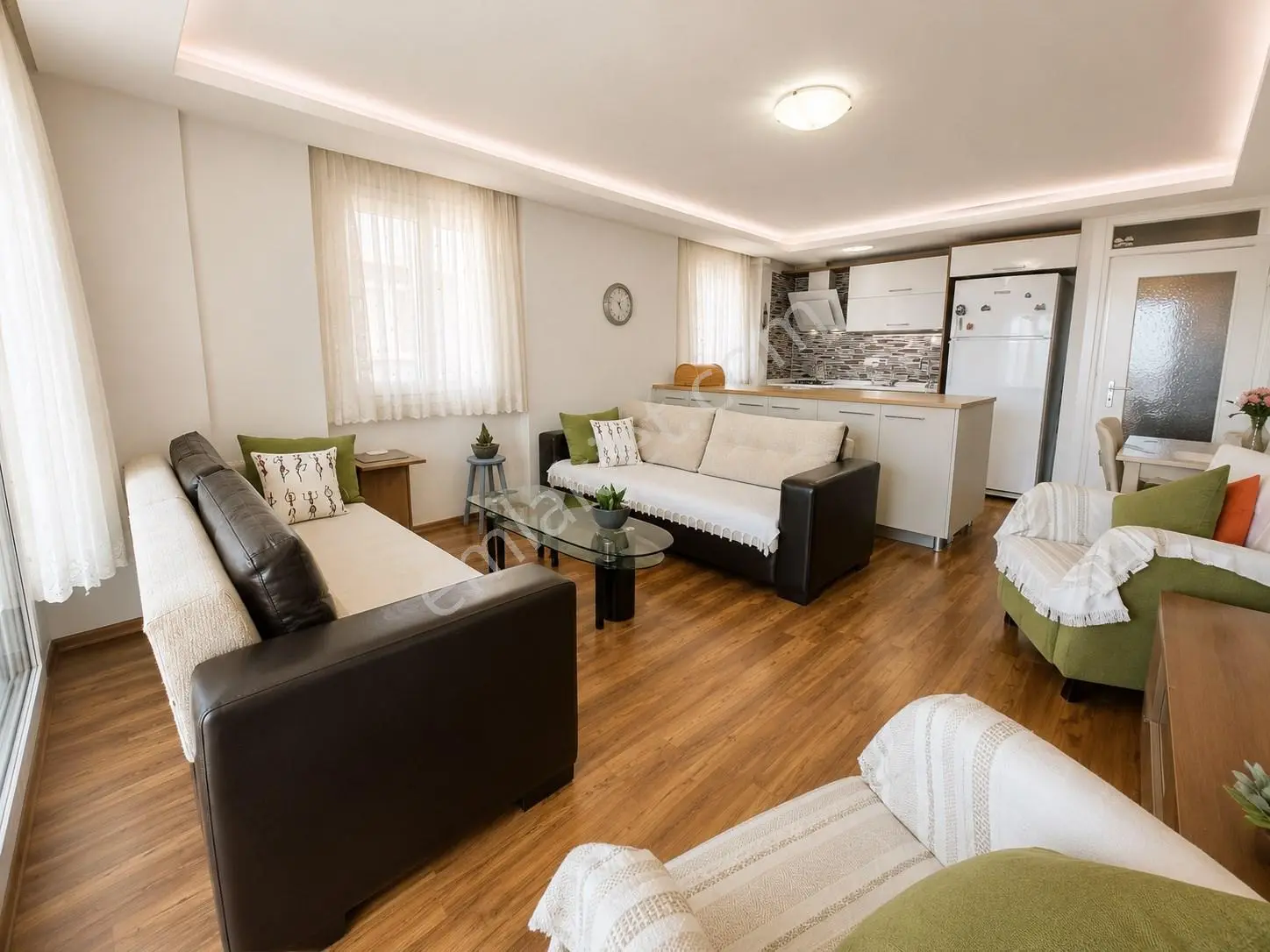 Aydın Kuşadası Satılık Çatı Katı Deniz Manzaralı Daire - Görsel 3