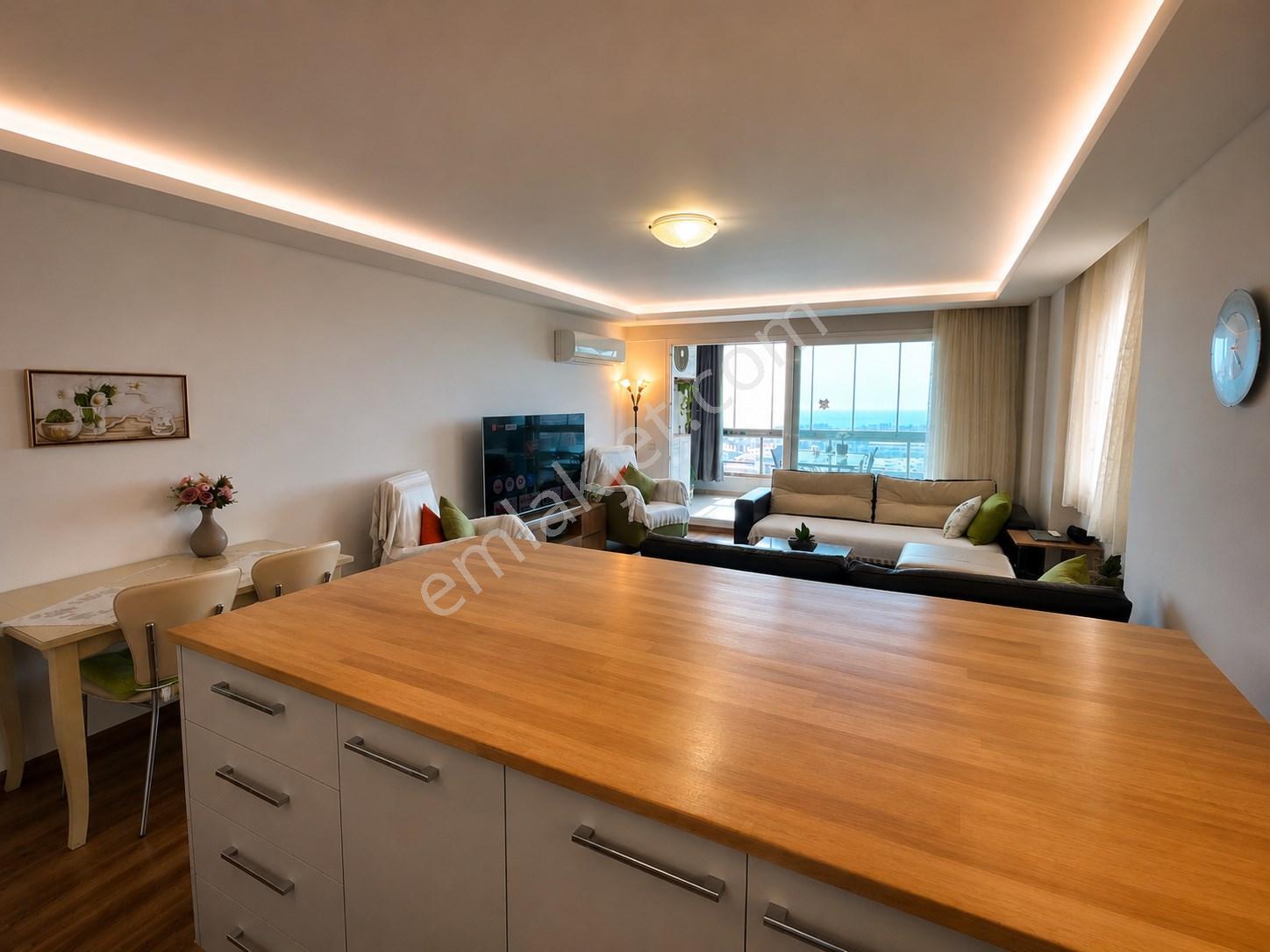 Aydın Kuşadası Satılık Çatı Katı Deniz Manzaralı Daire - Görsel 6