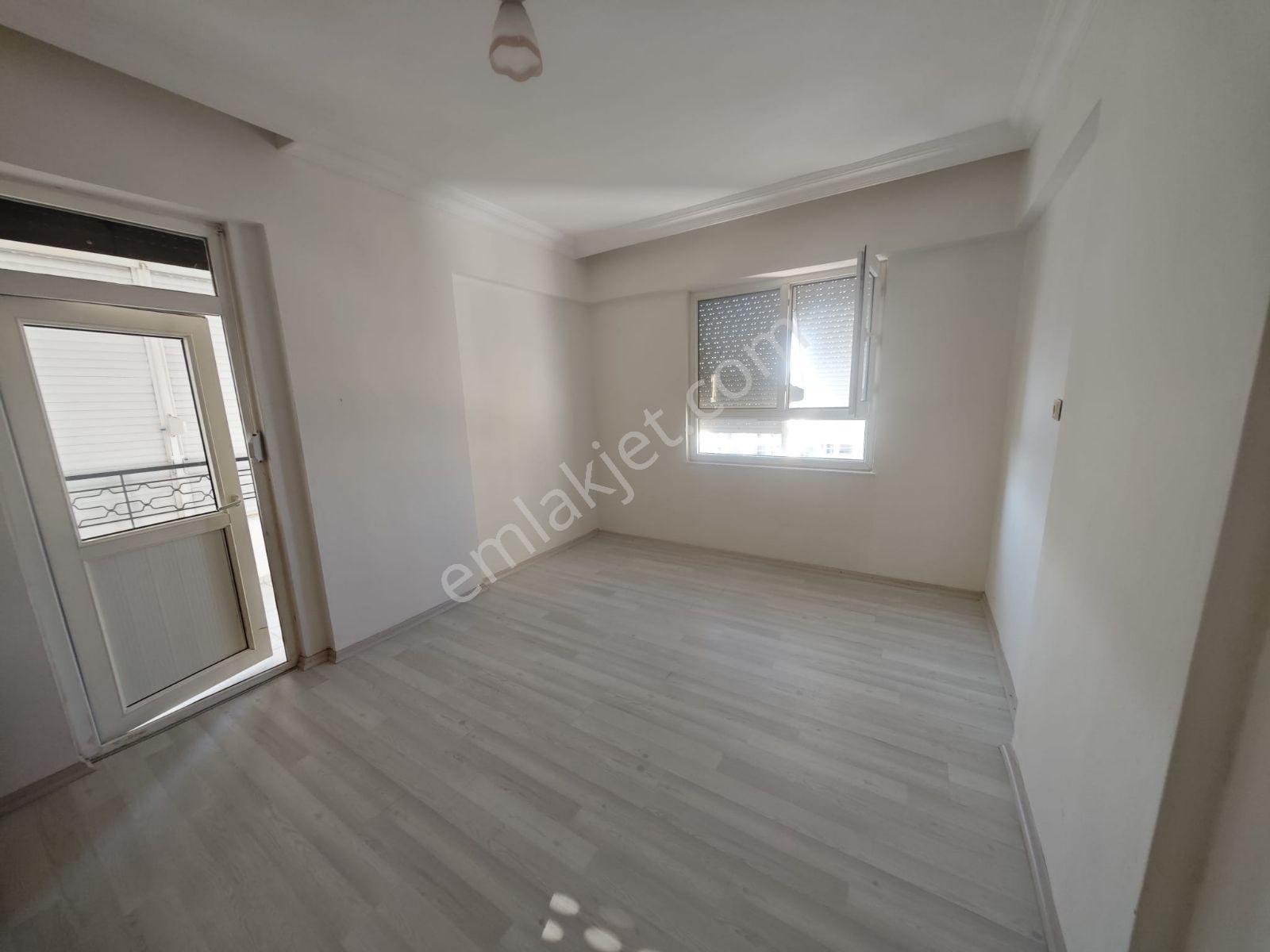 3+1 Site İçerisinde Herşey Ayrı Ebeveyn Banyolu Kiralık Daire - Görsel 3