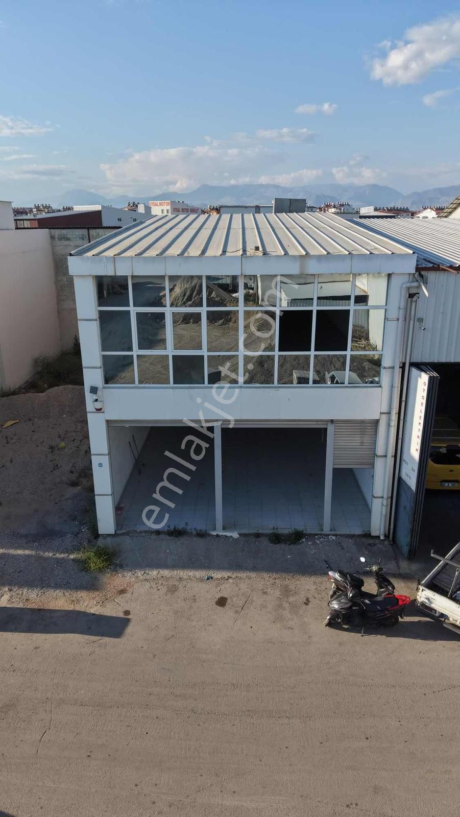 İnfo Gayrimenkul Manavgat Sanayi Kiralık İş Yeri 2 Katlı - Görsel 28