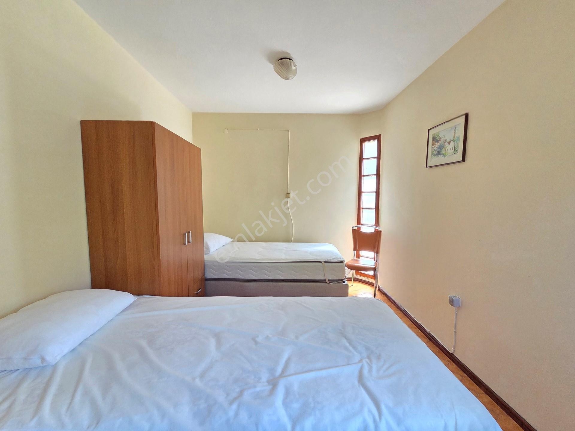 Kemer Merkez'de Denize 300 Metre 5+1 Satılık Havuzlu Villa, 260 M² - Görsel 28